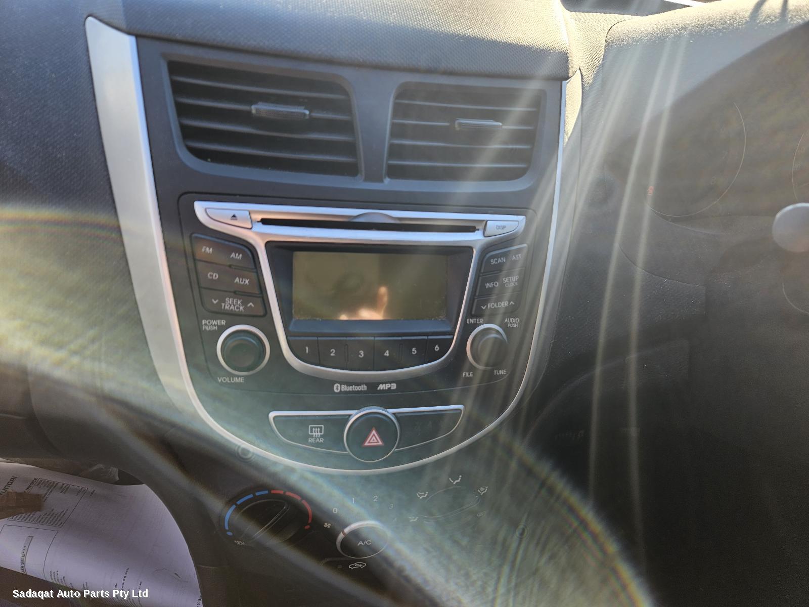 Hyundai Accent Left Guard