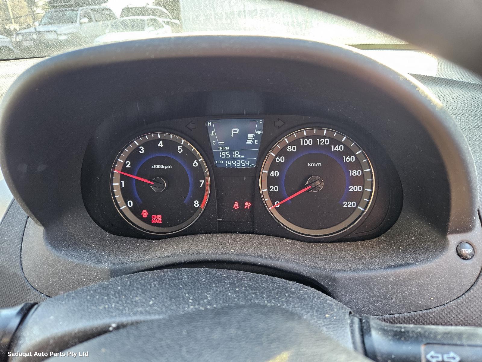 Hyundai Accent Left Guard