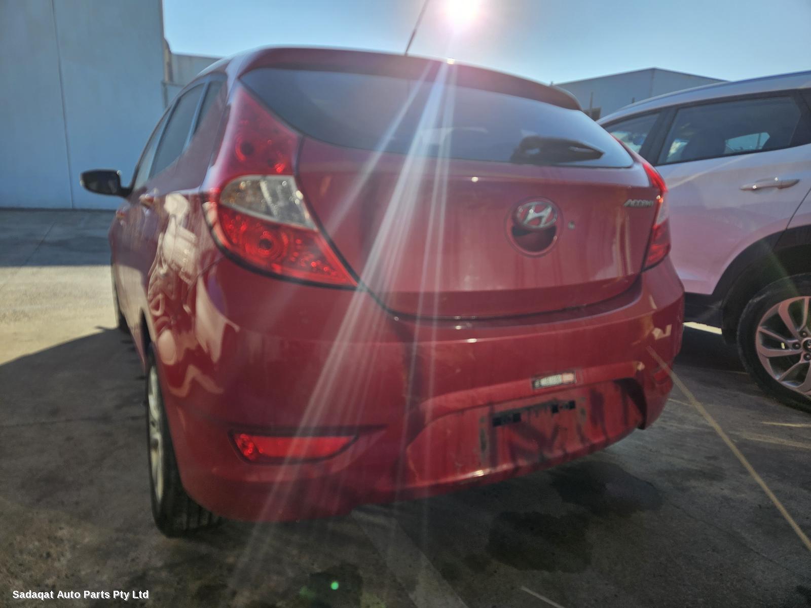 Hyundai Accent Left Guard