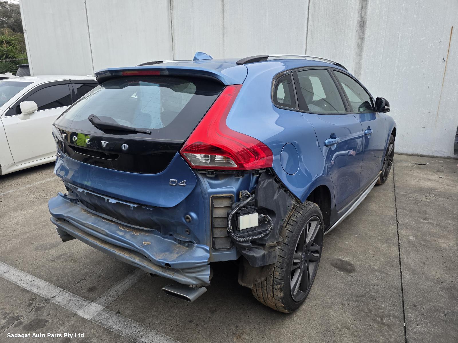 Volvo S40 Left Headlamp