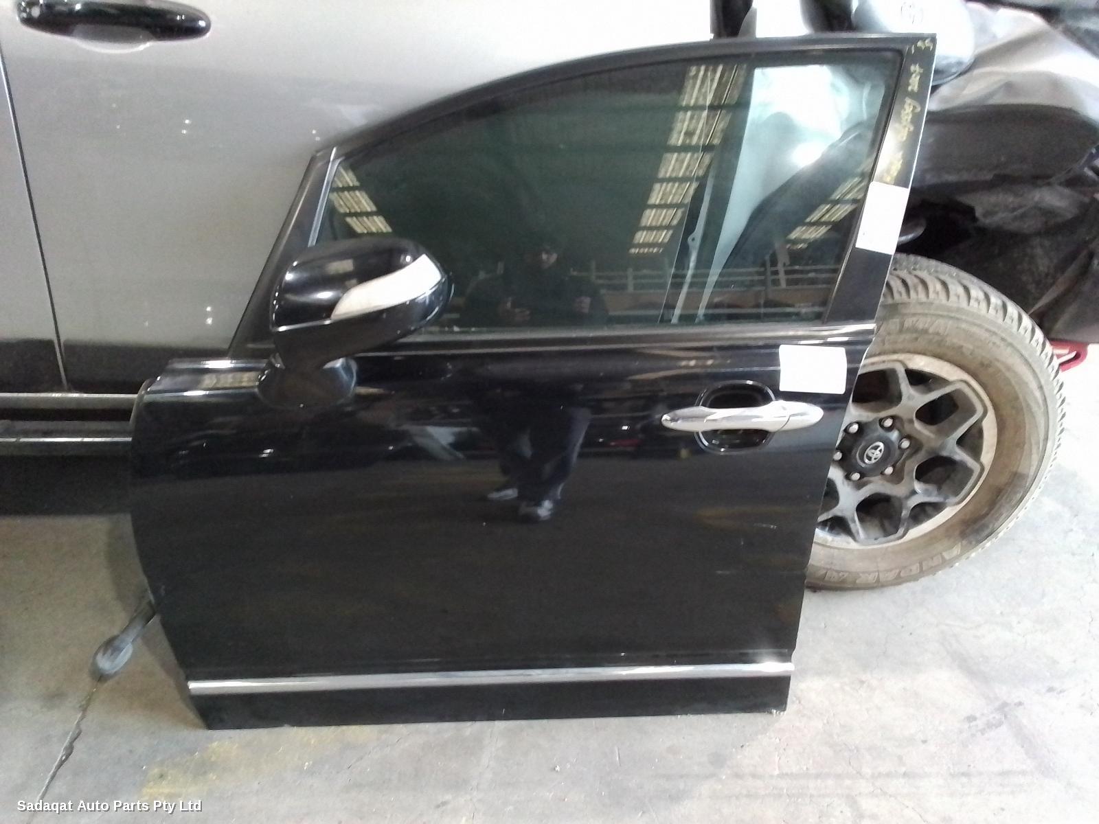 Honda Odyssey Left Front Door