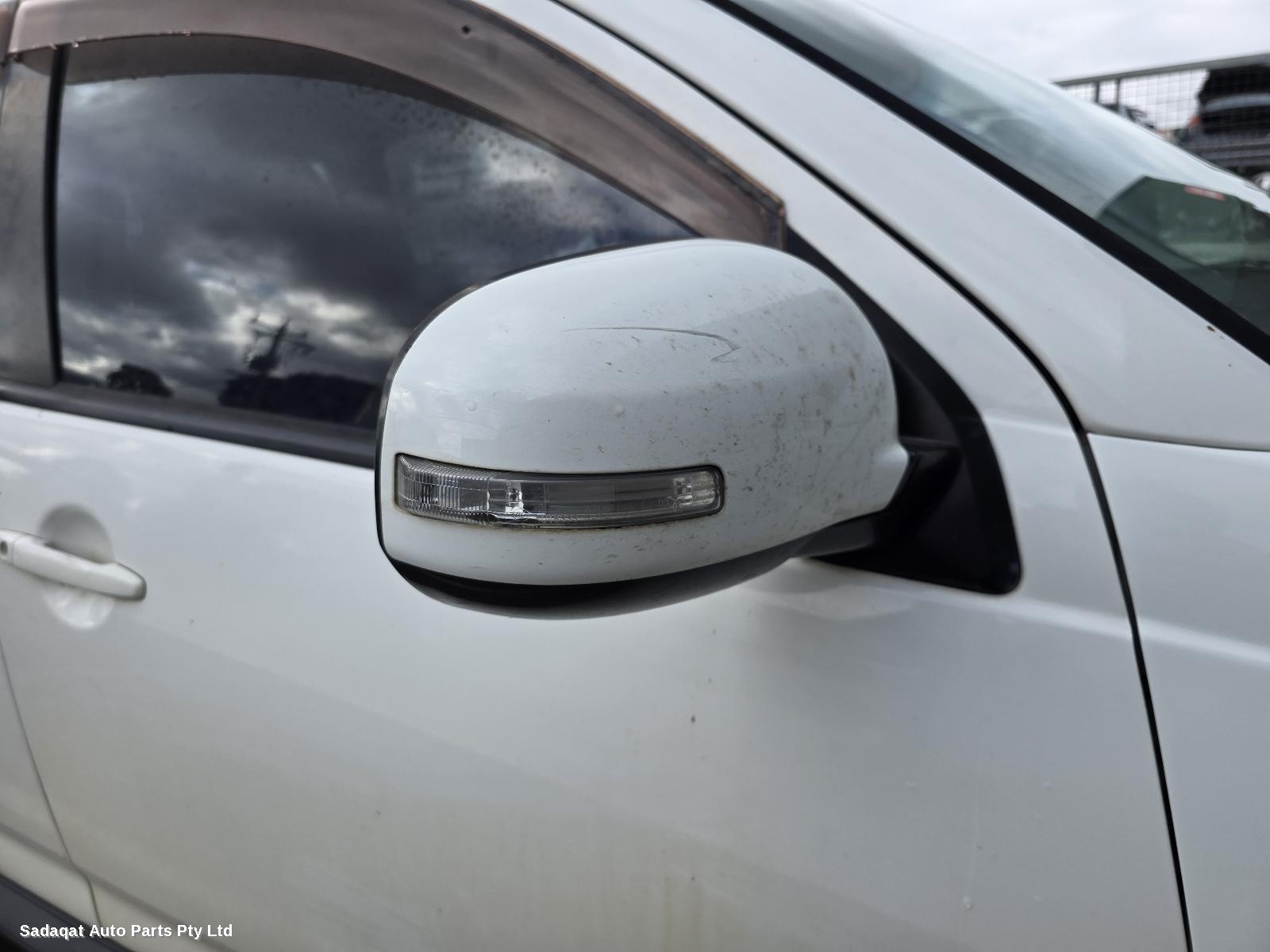 Mitsubishi Outlander Left Guard