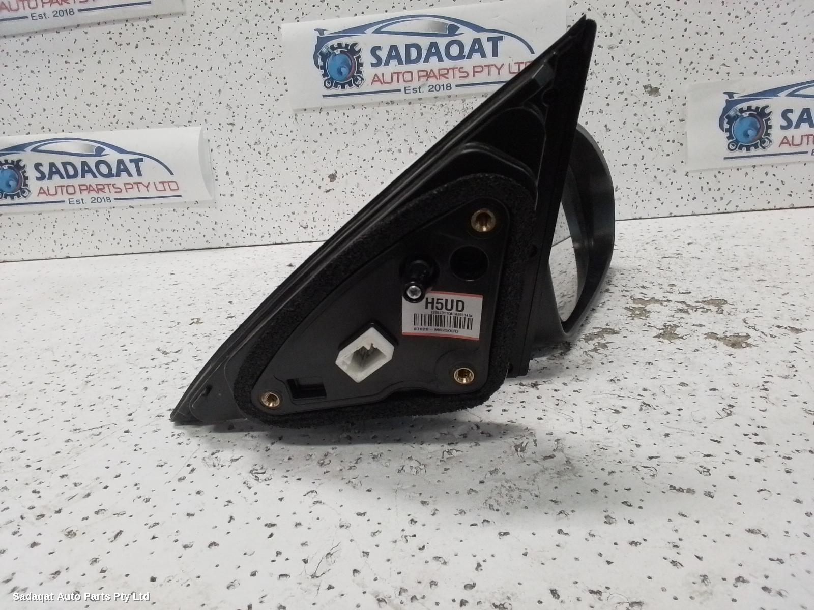 Kia Cerato Right Door Mirror