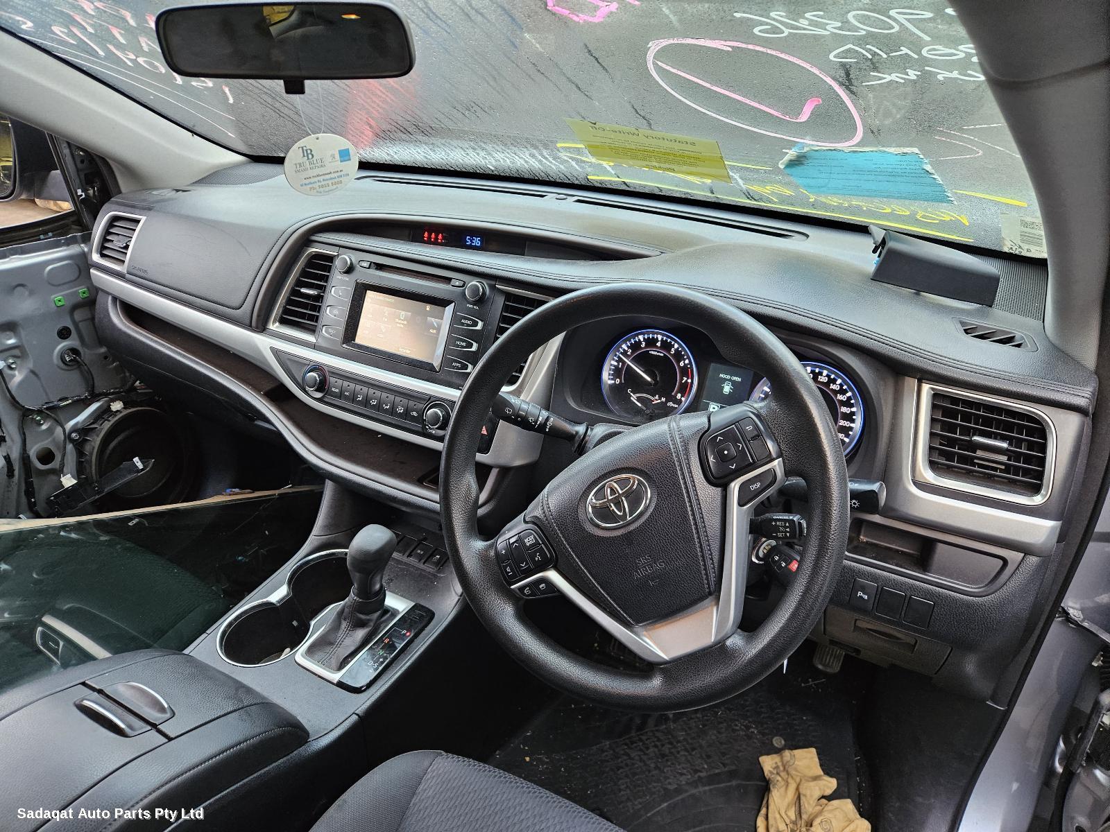 Toyota Kluger Radiator