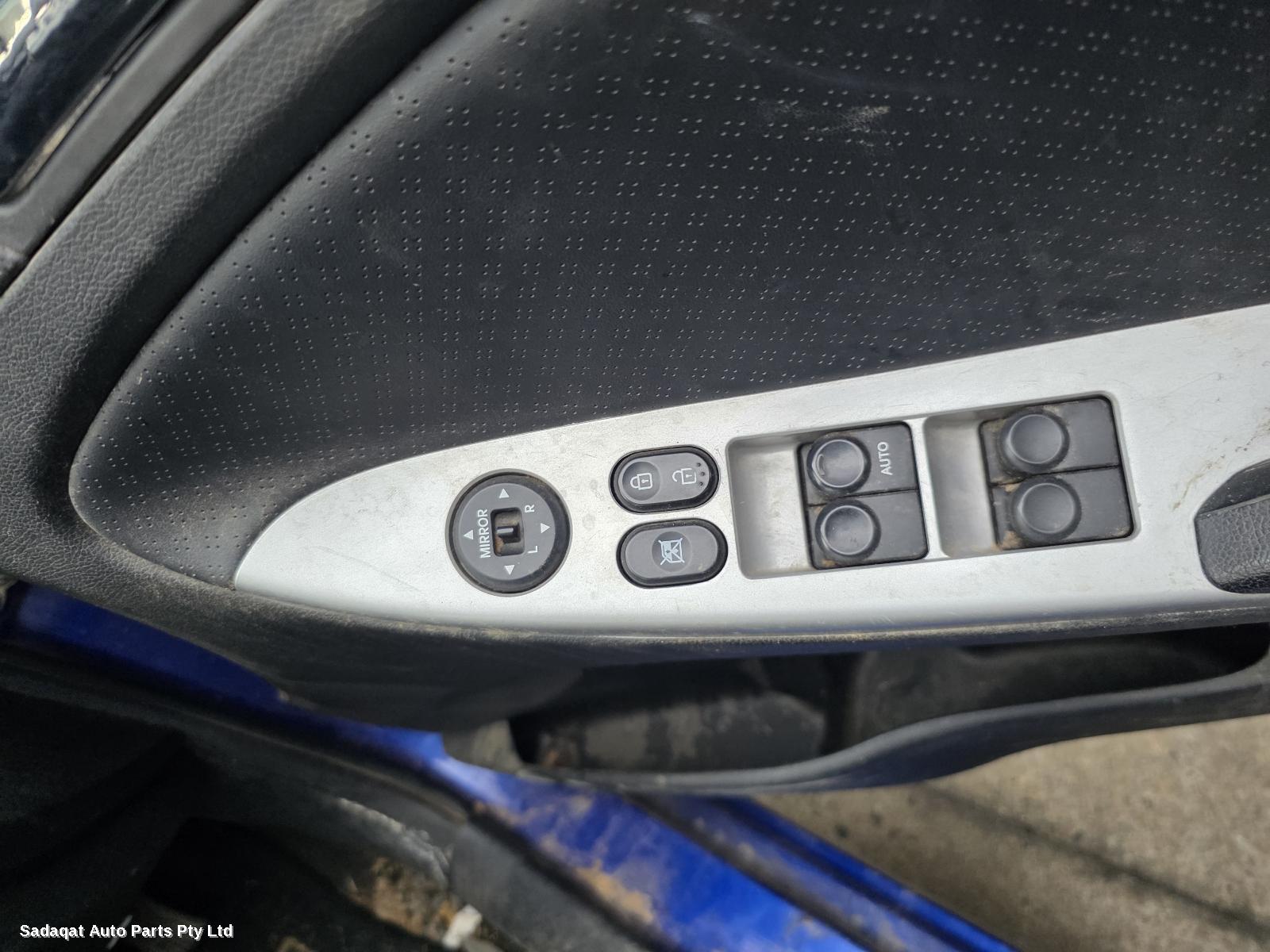 Hyundai Accent Left Headlamp