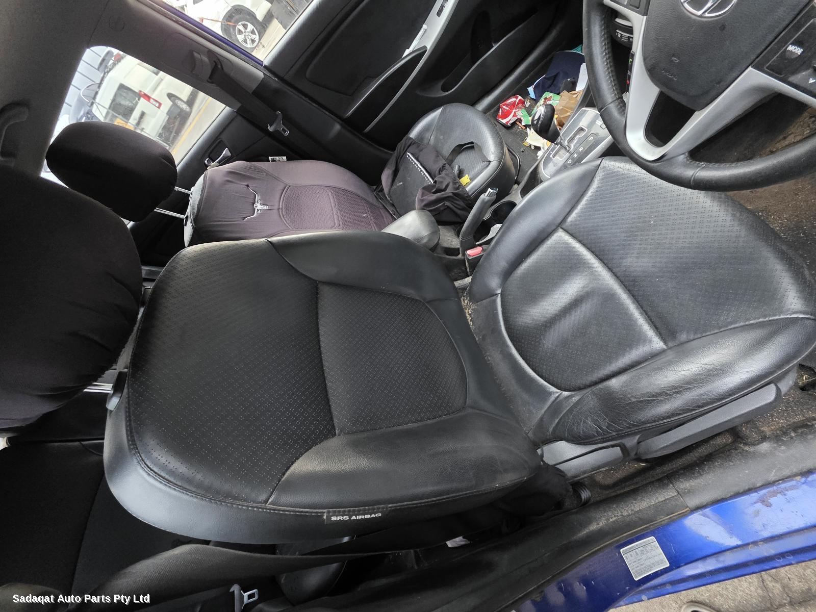 Hyundai Accent Left Headlamp