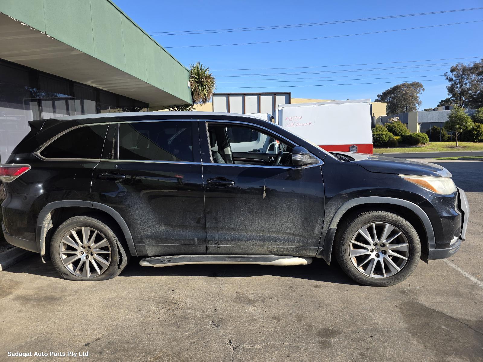 Toyota Kluger Hatch Strut