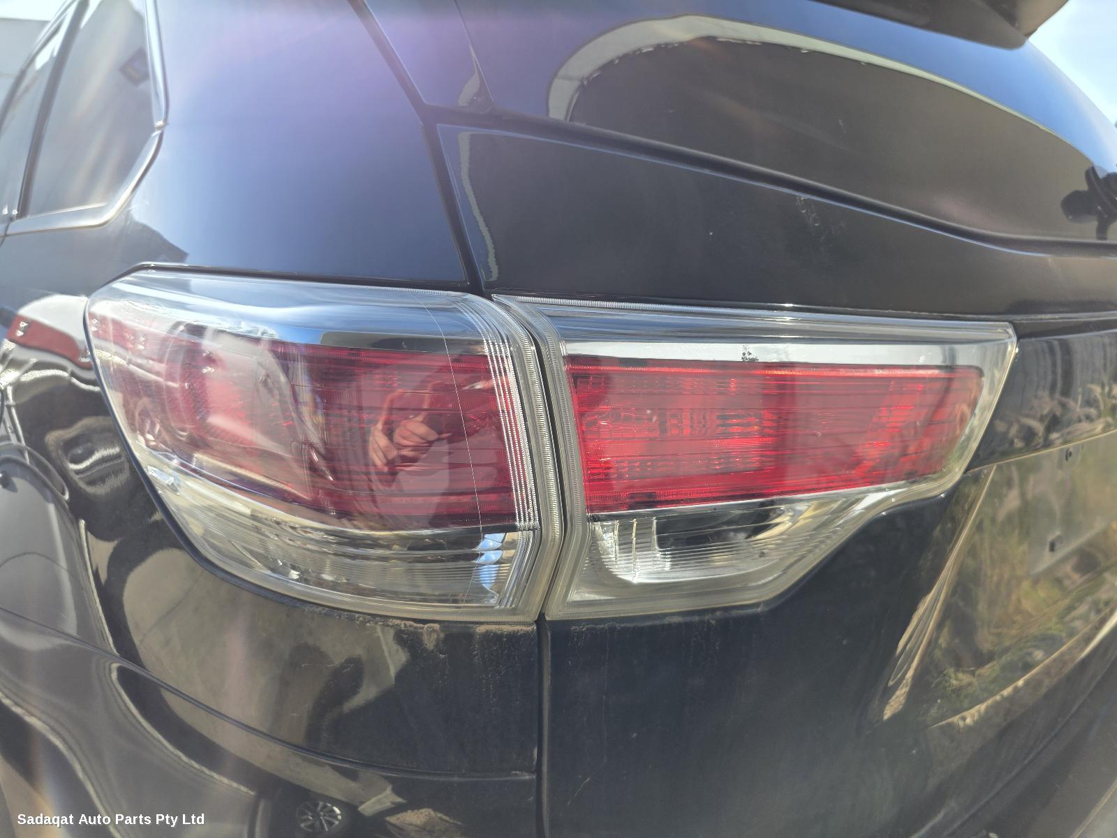 Toyota Kluger Hatch Strut