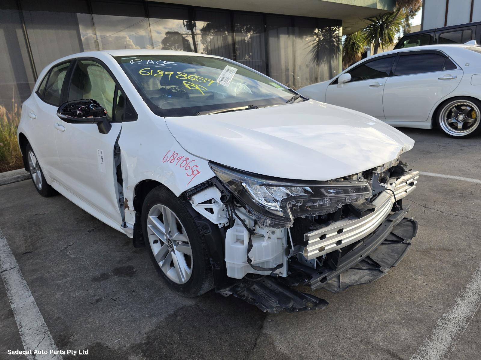 Toyota Corolla Left Rear Hub Assembly