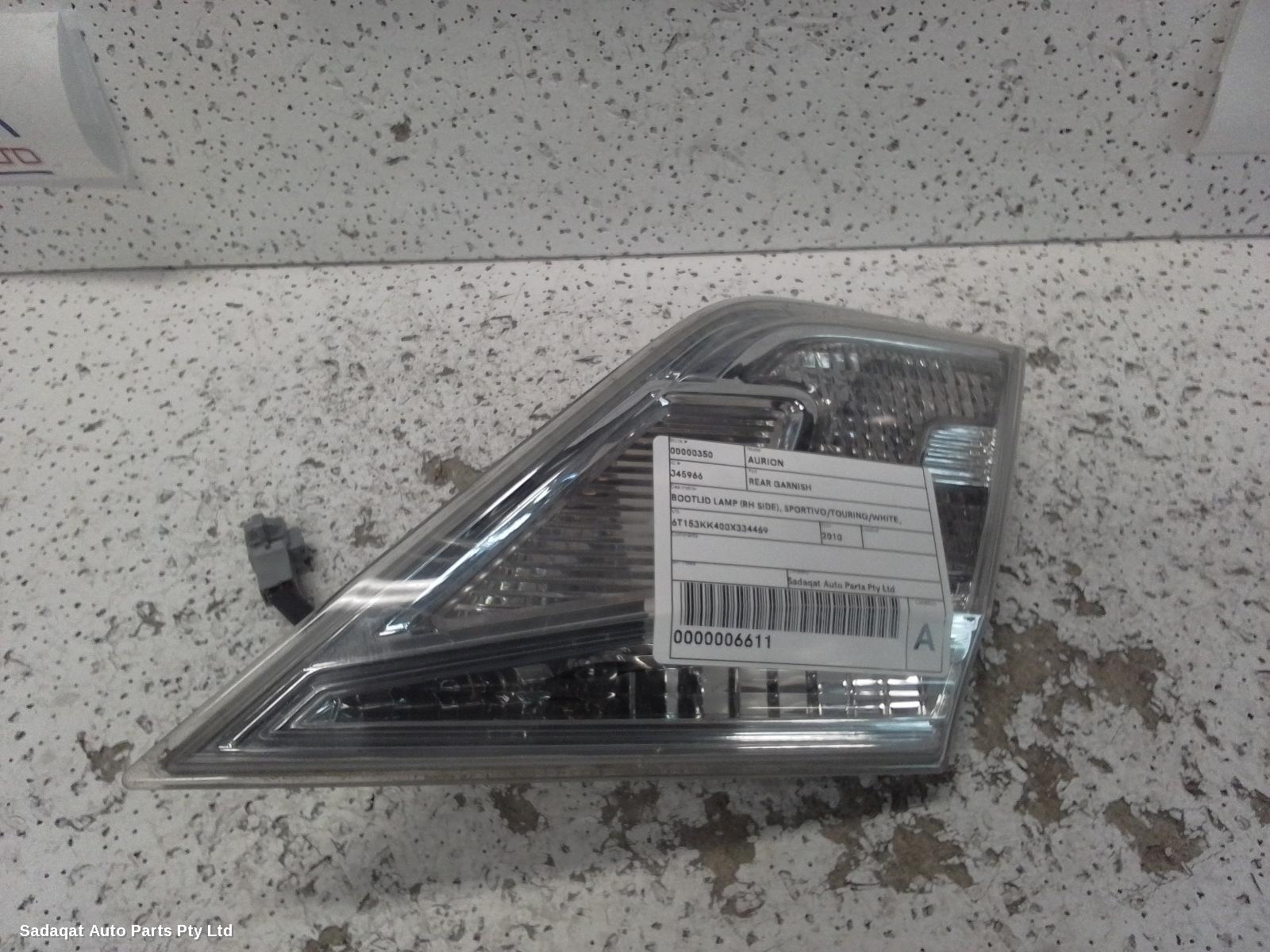 Toyota Aurion Rear Garnish