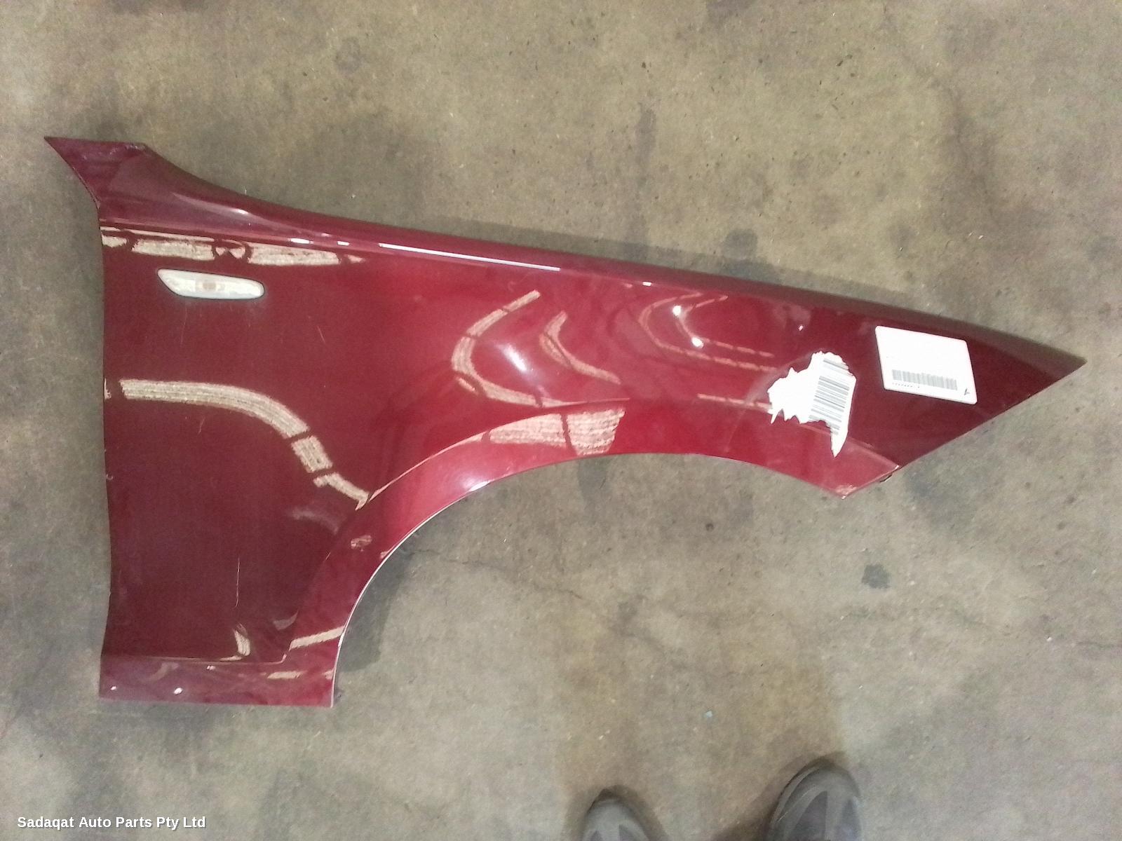 Bmw 1 Series Right Guard