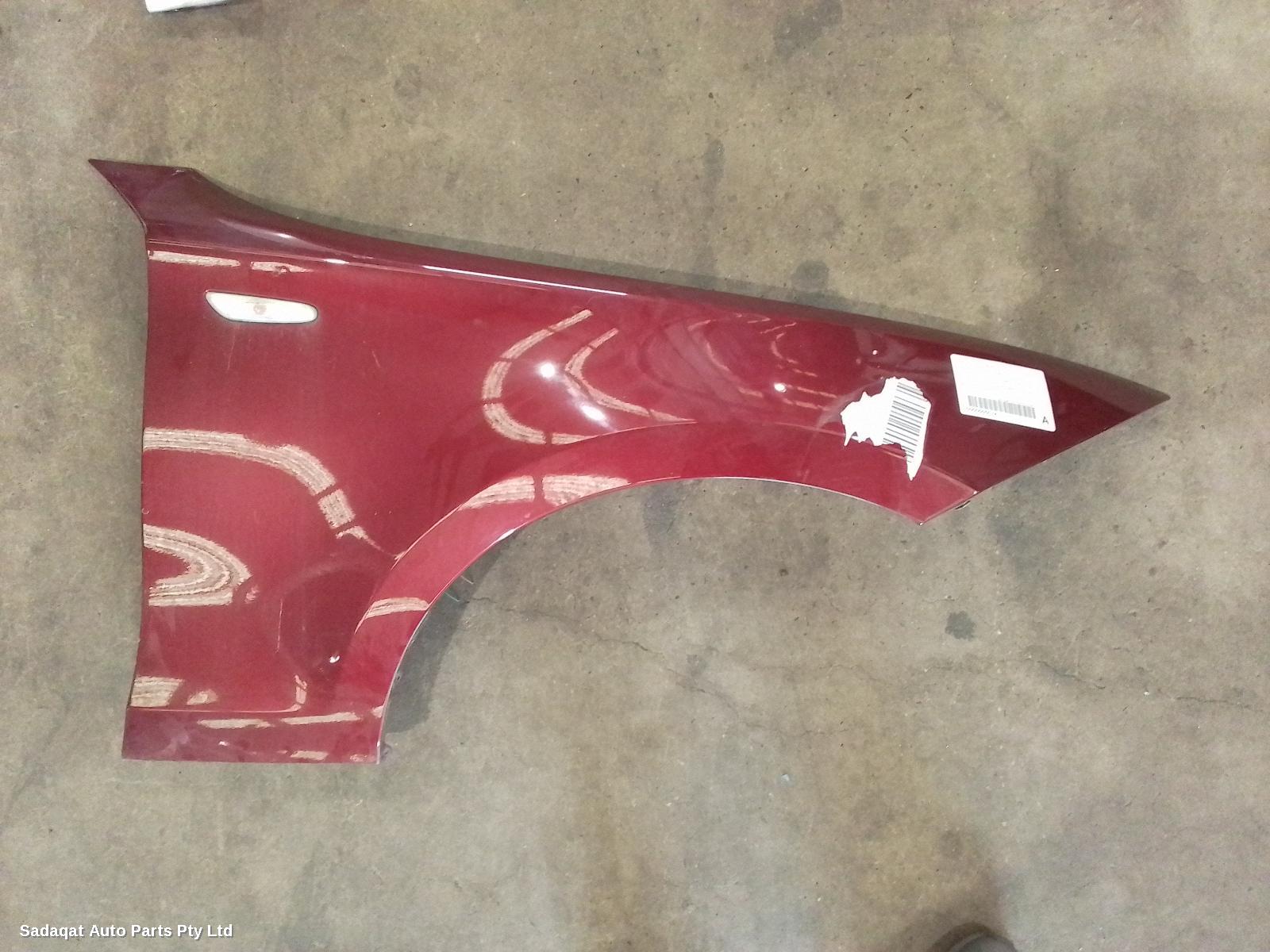 Bmw 1 Series Right Guard