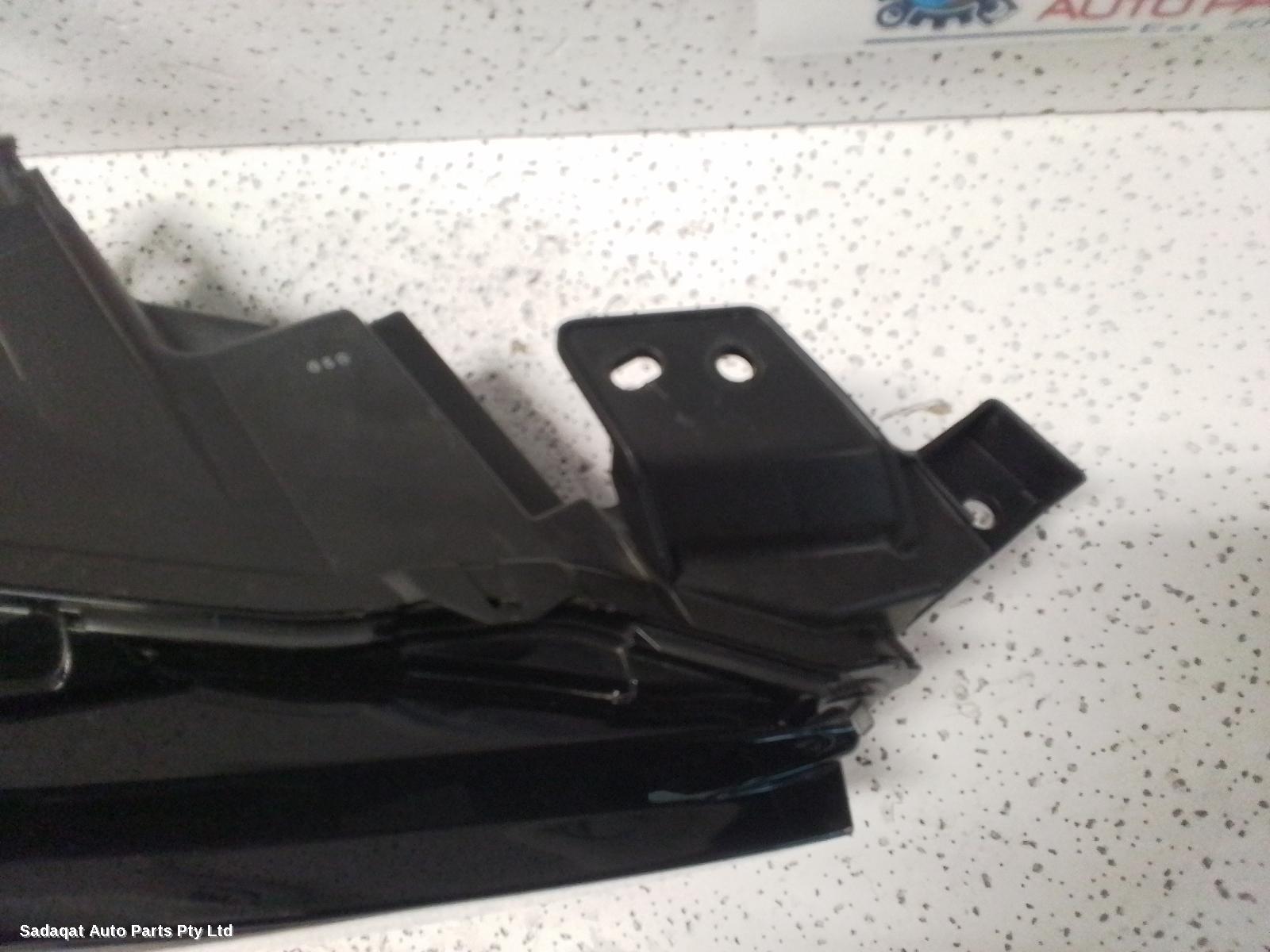 Mazda 3 Right Headlamp