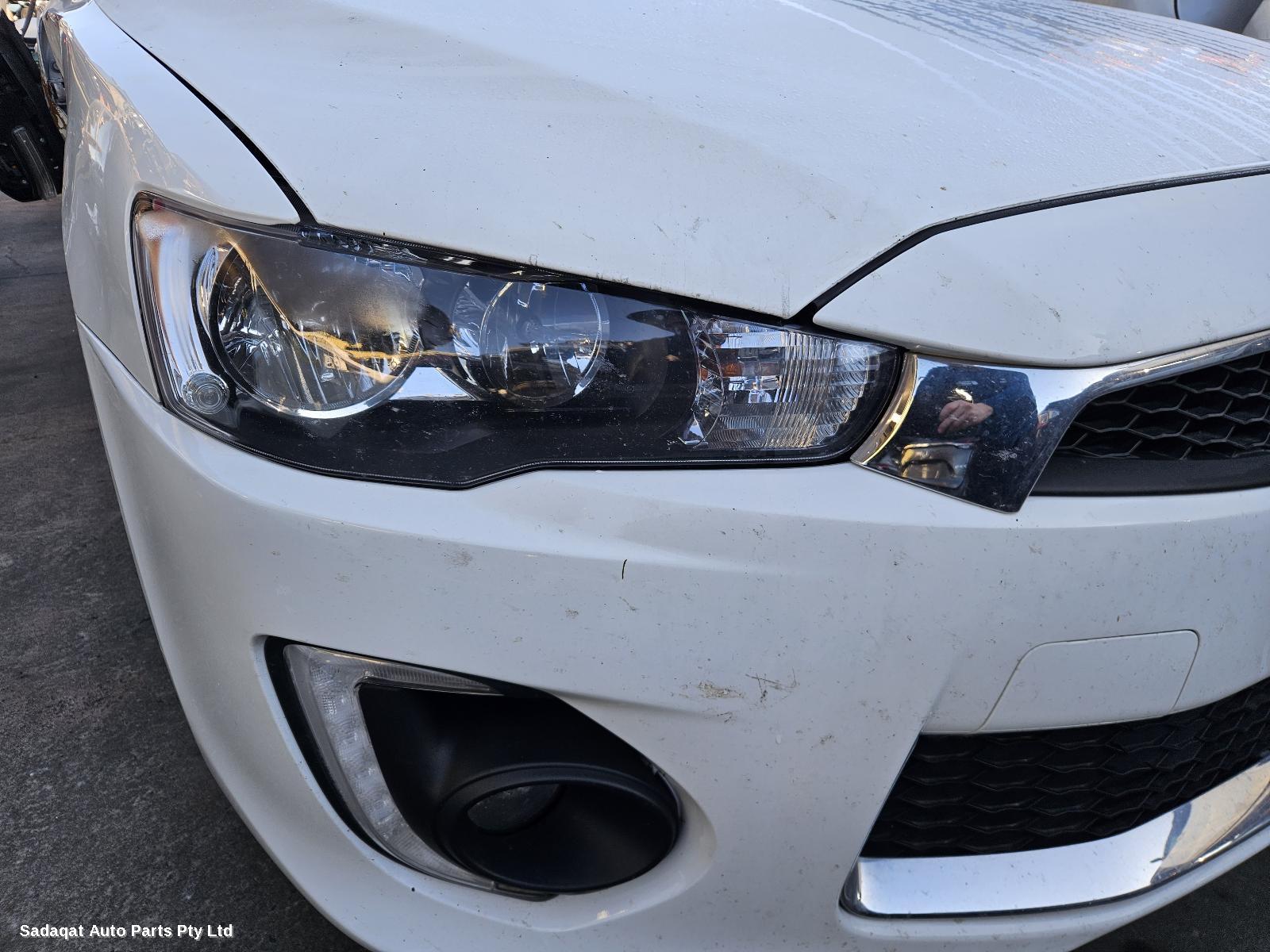 Mitsubishi Lancer Left Front Door