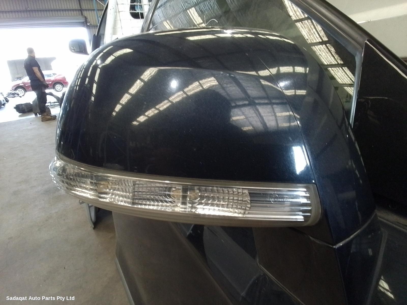 Holden Captiva Right Door Mirror