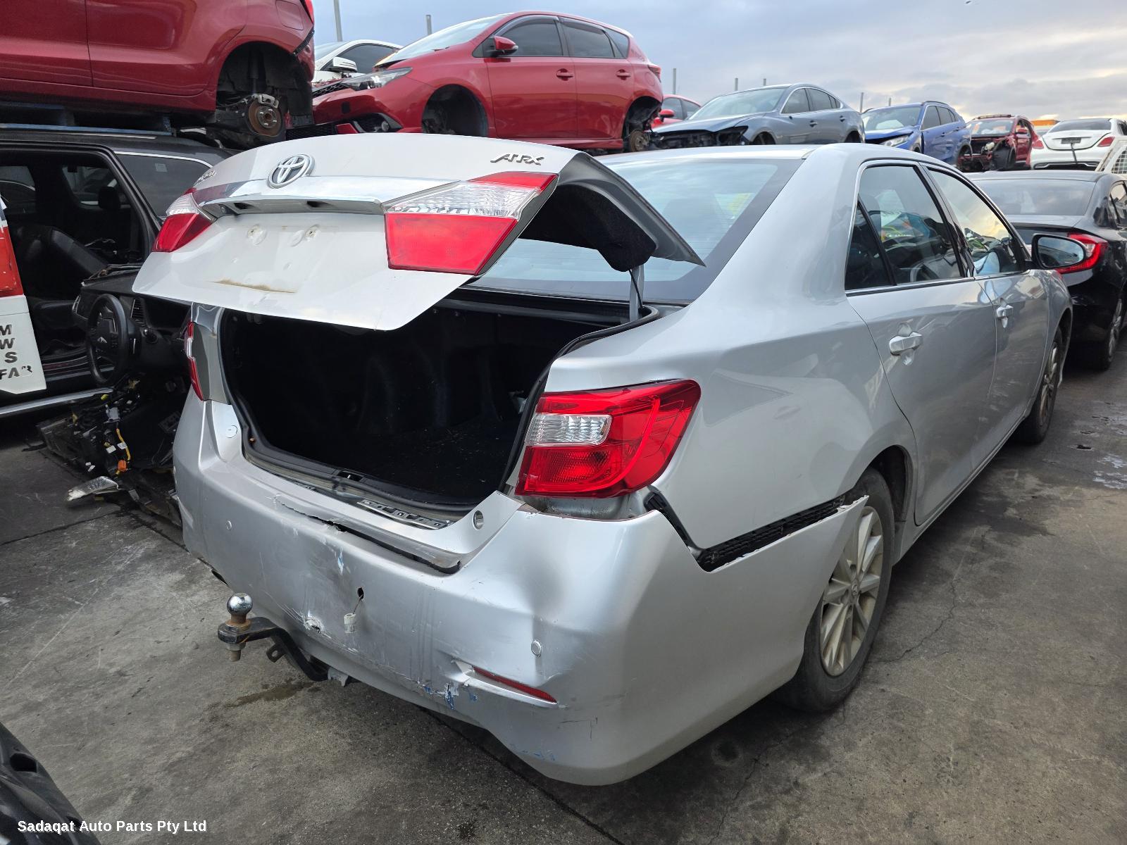 Toyota Aurion Left Door Mirror