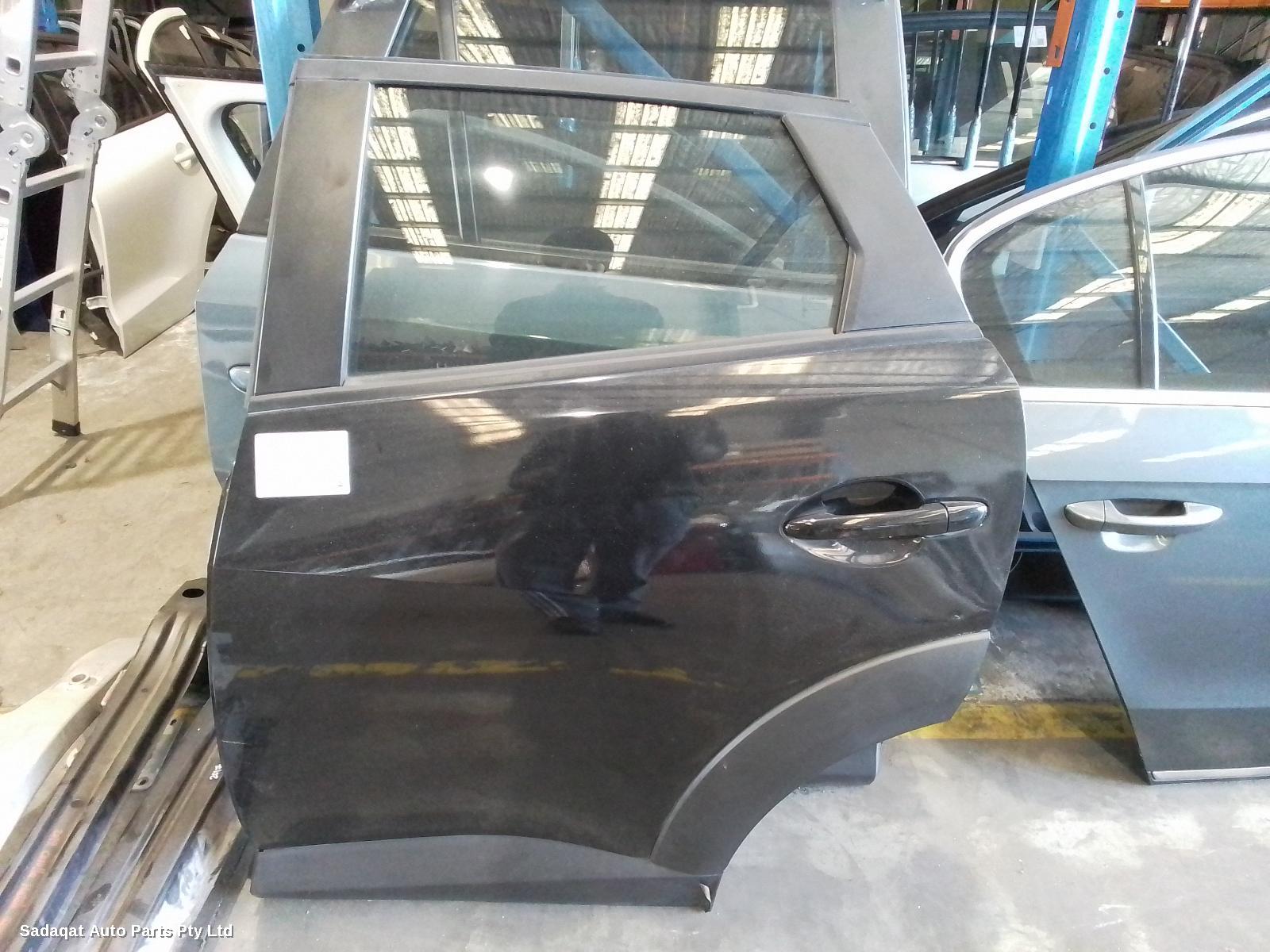 Mazda Cx3 Left Rear Door/sliding