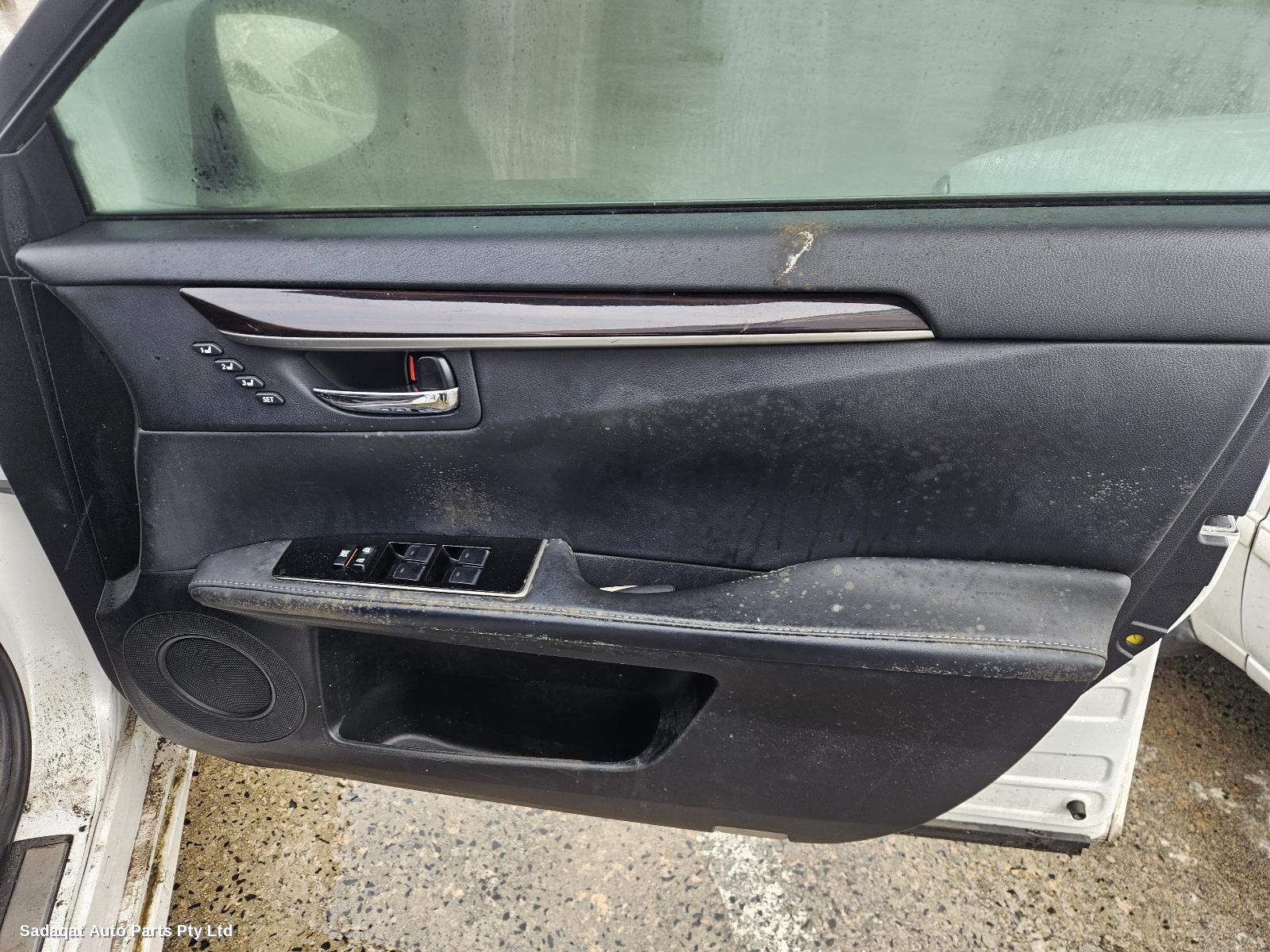 Lexus Es Series (13-) Radiator