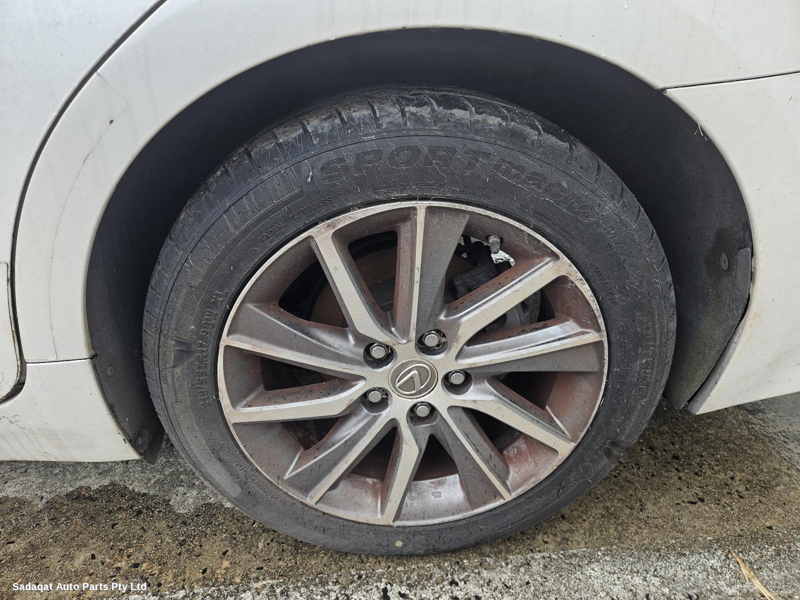 Lexus Es Series (13-) Radiator