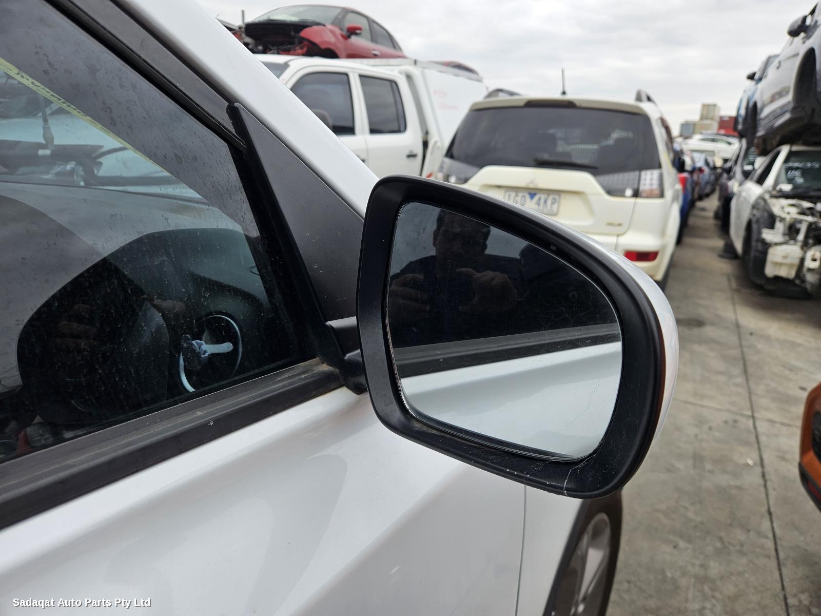 Suzuki Vitara Right Door Mirror