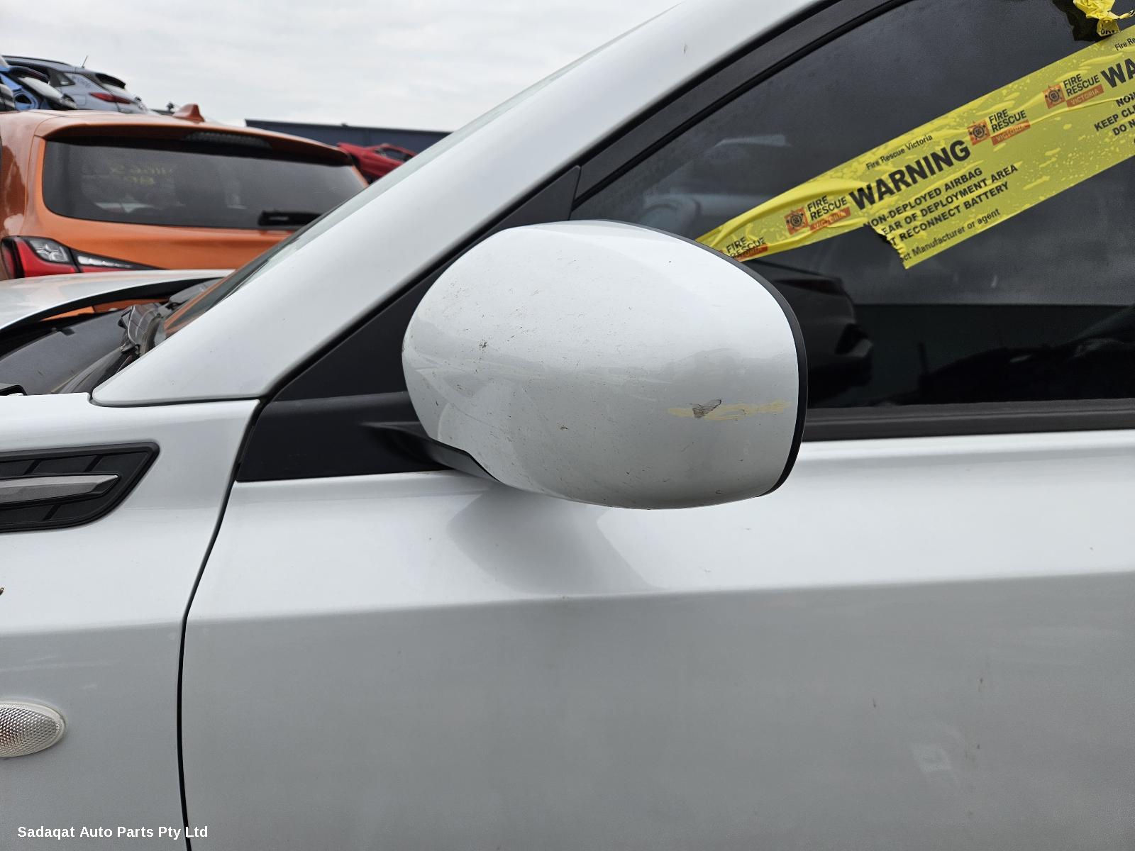 Suzuki Vitara Right Door Mirror