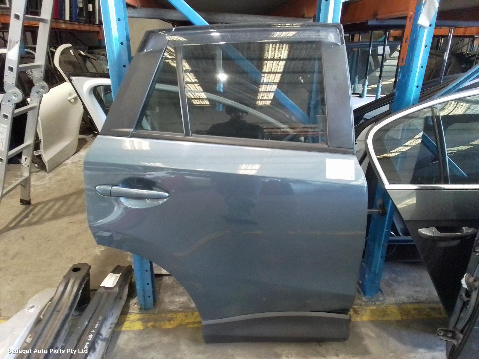 Mazda Cx5 Right_rear_door_sliding