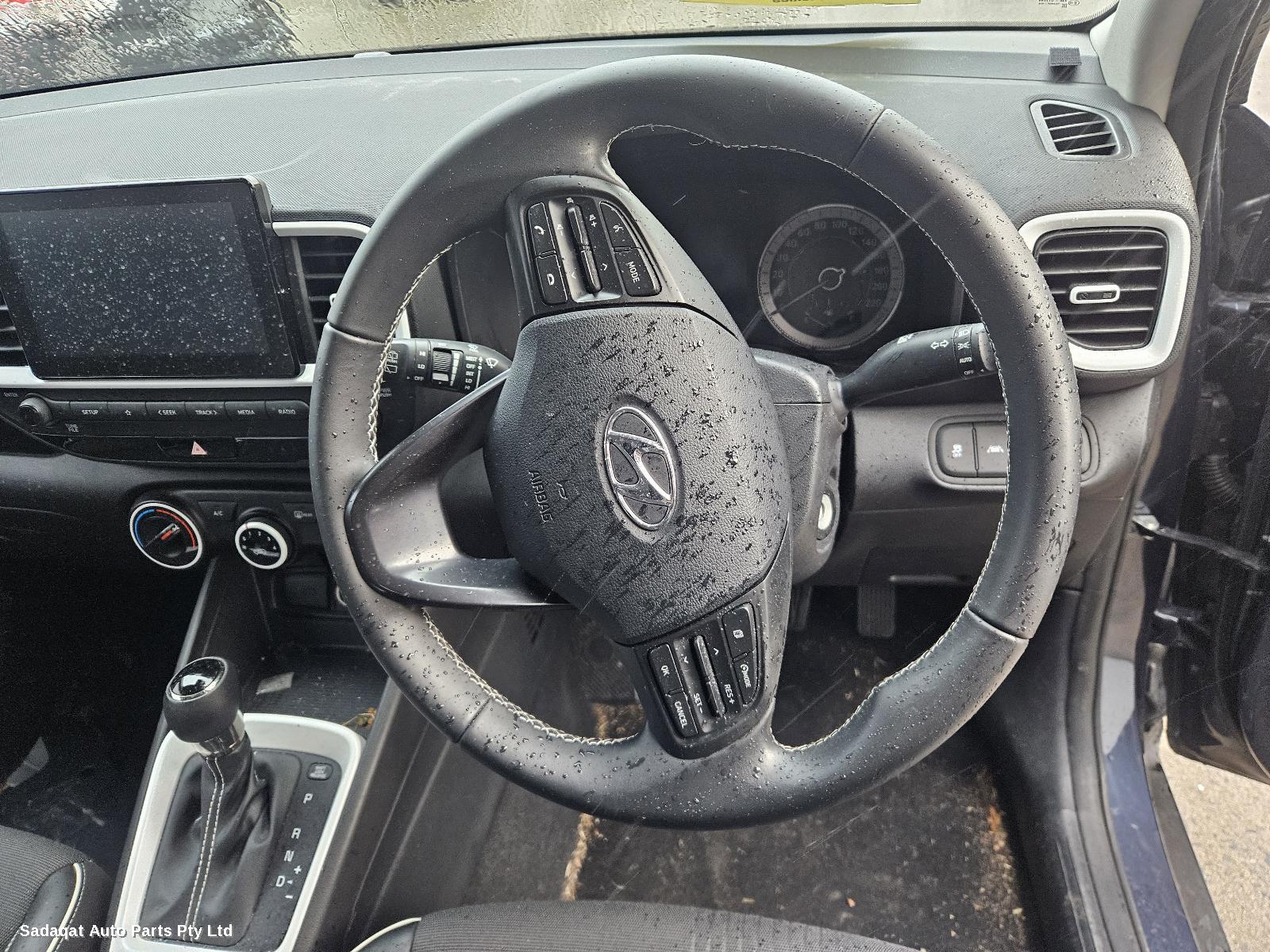 Hyundai Venue Wheel Mag