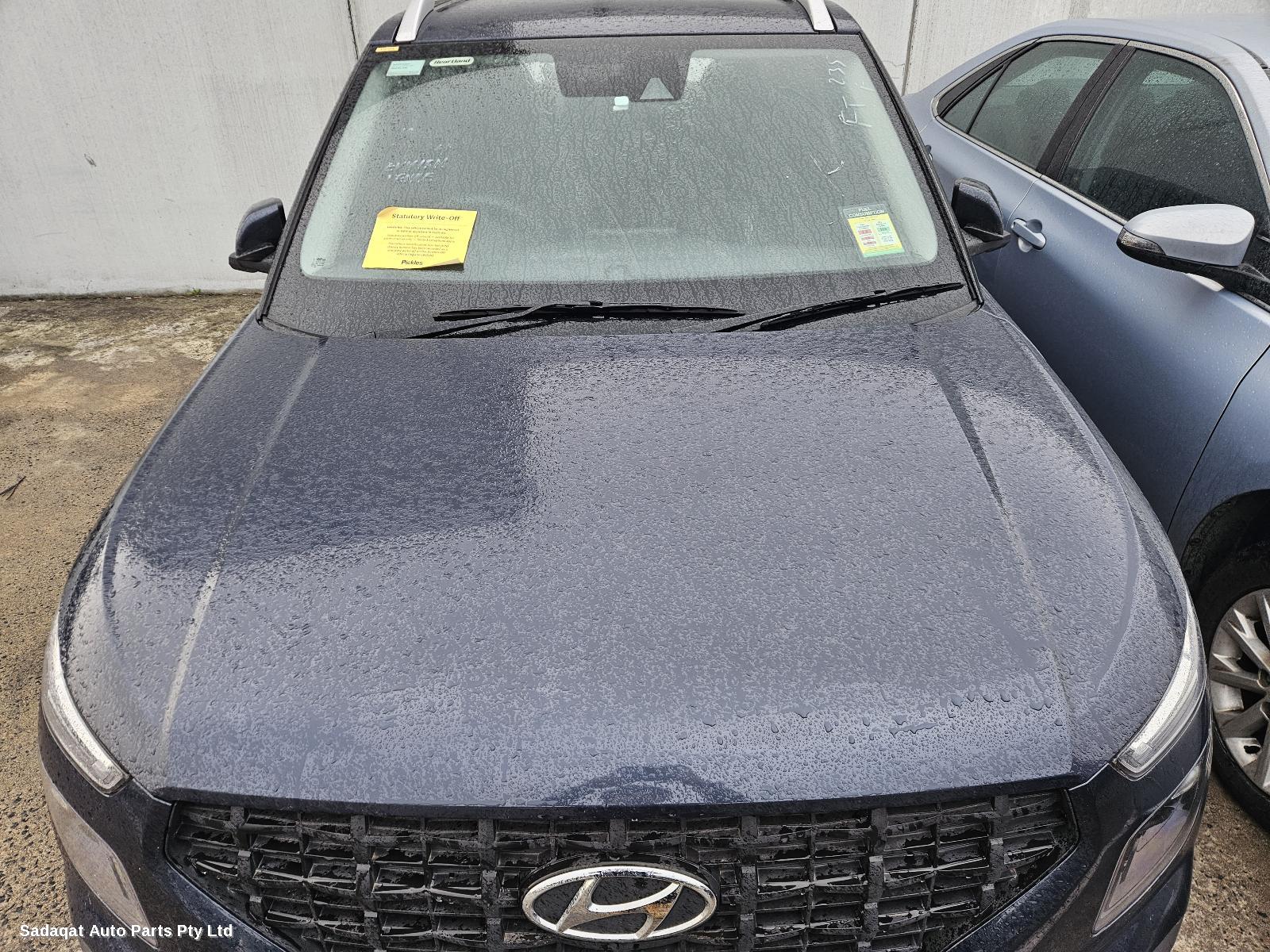 Hyundai Venue Wheel Mag