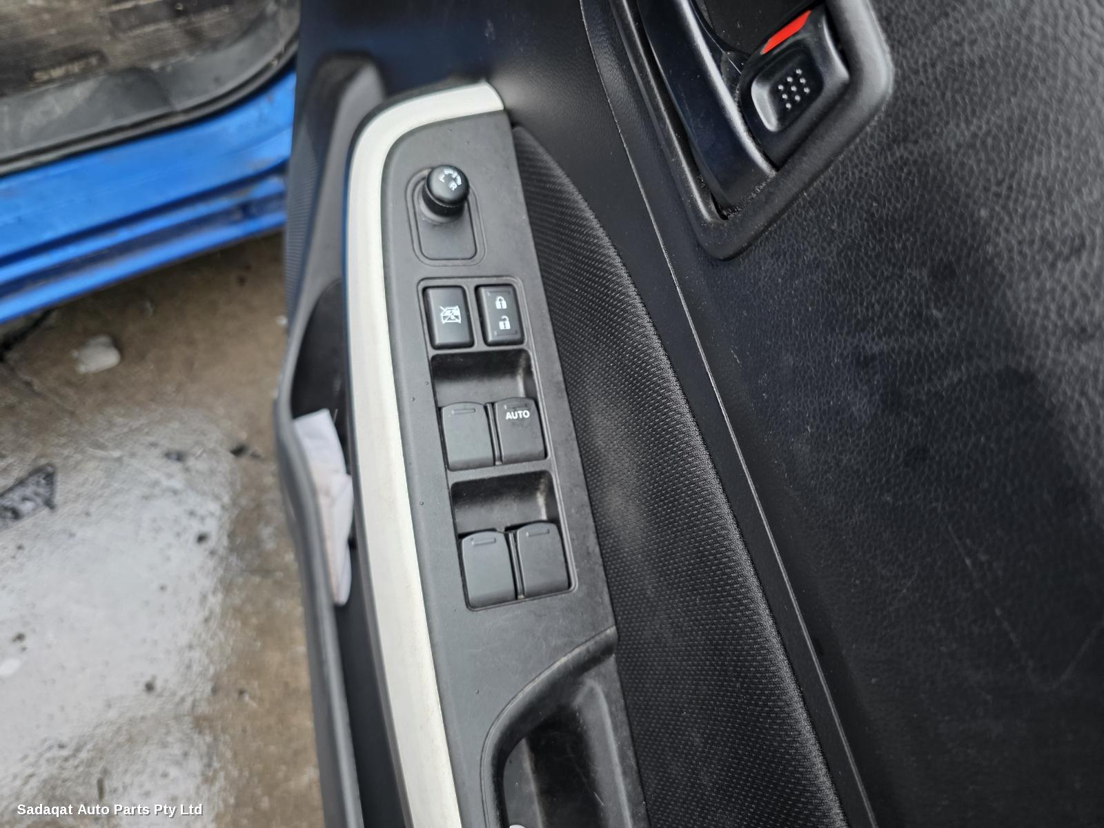 Suzuki Swift Front Seat