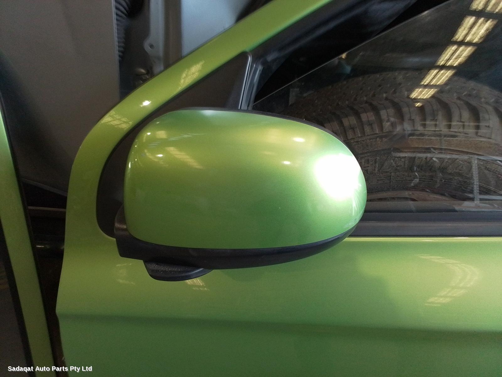 Hyundai I20 Left Door Mirror