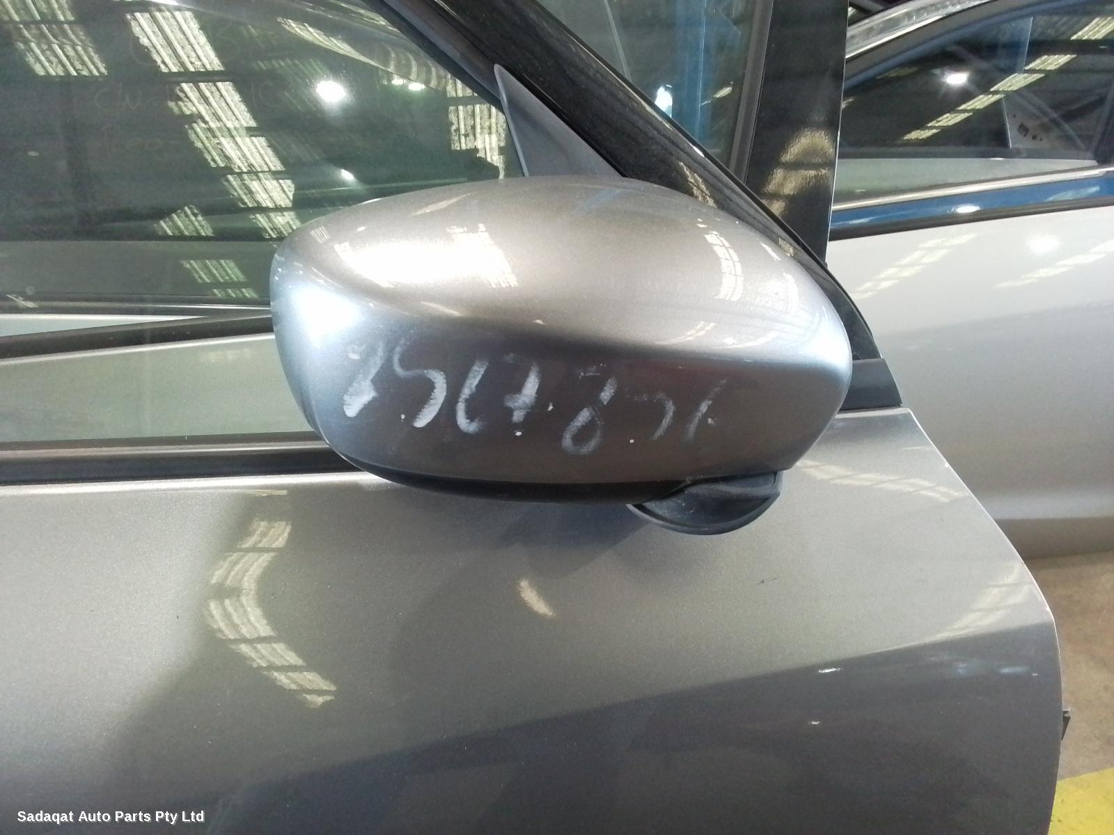 Suzuki Swift Right Door Mirror
