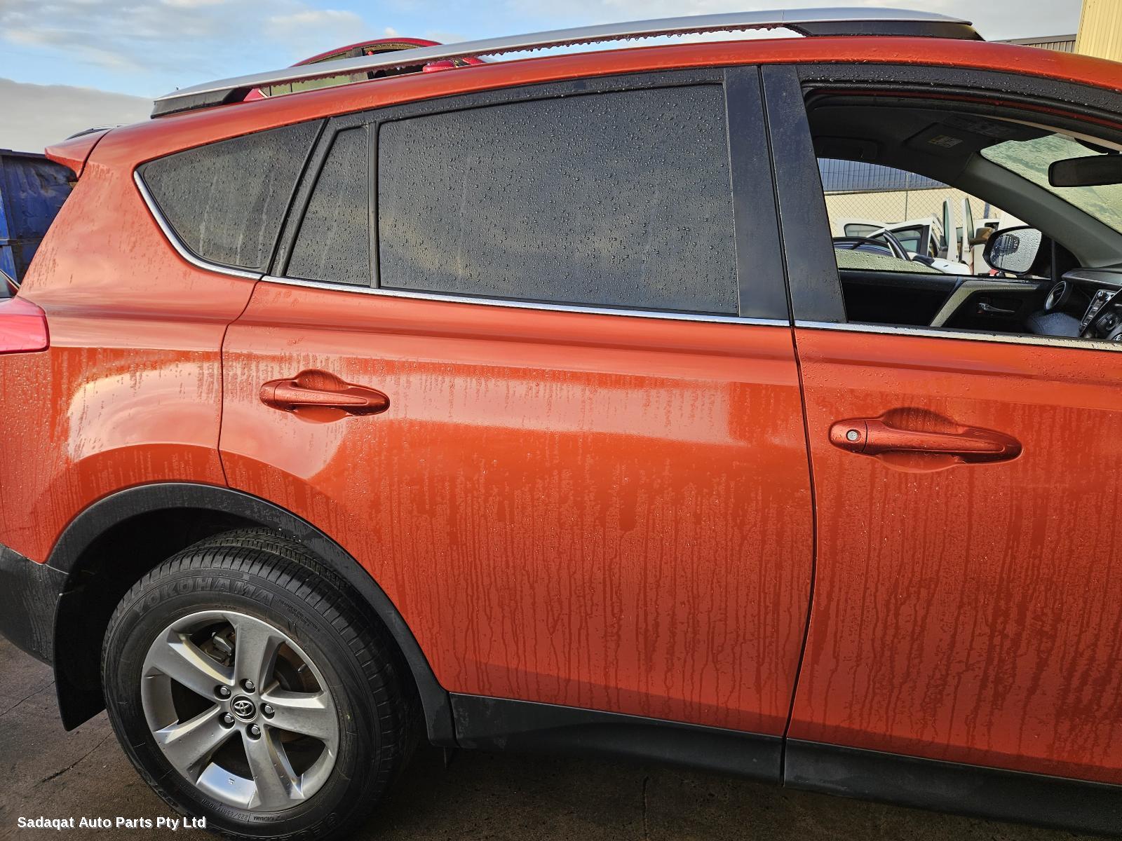 Toyota Rav4 Right Rear Hub Assembly