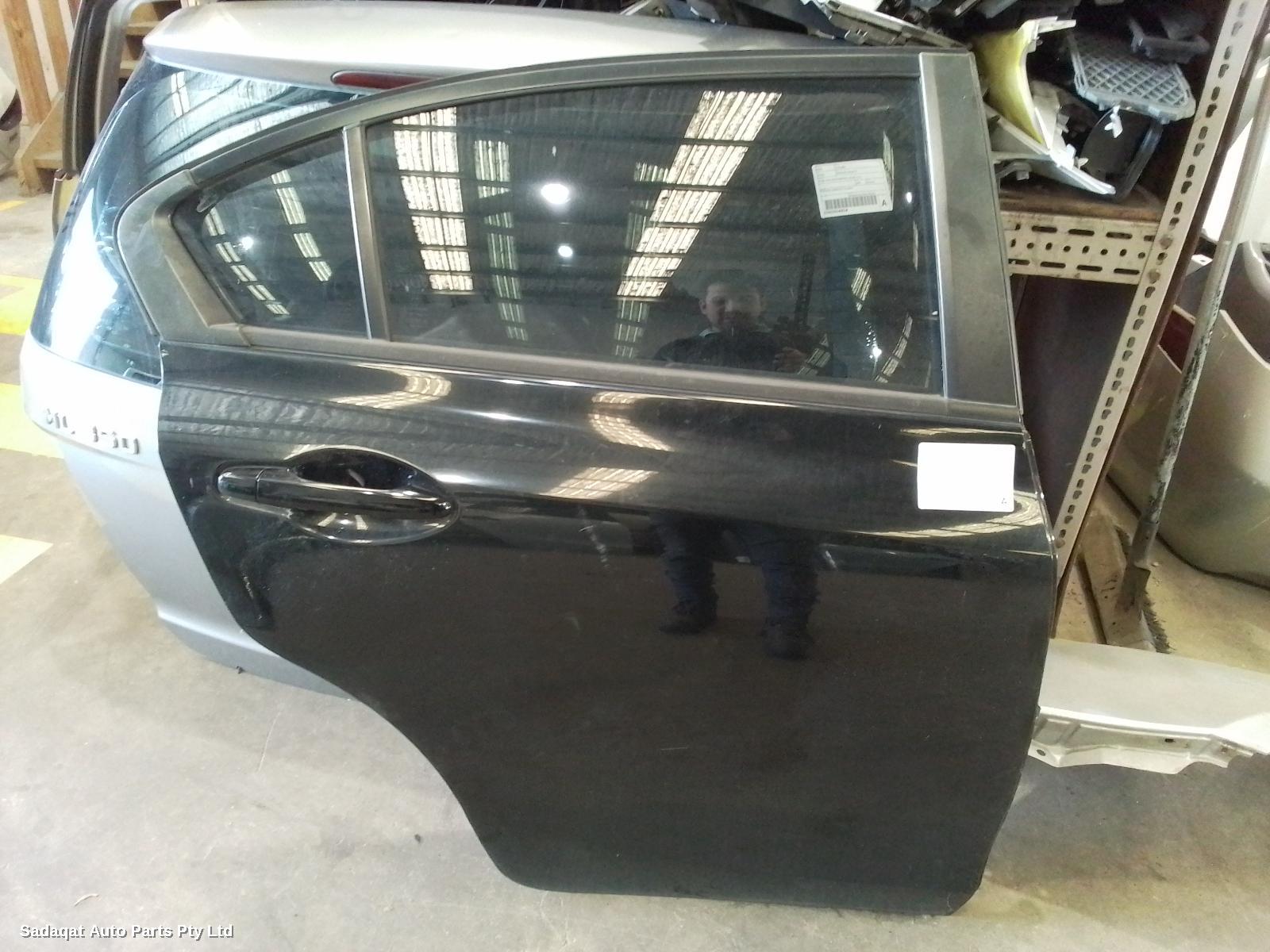 Honda Civic Right_rear_door_sliding
