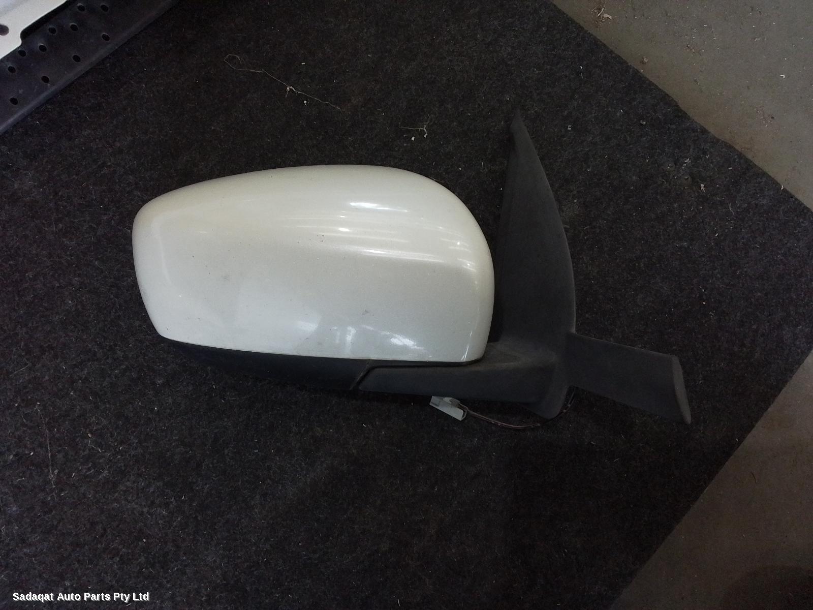 Suzuki Swift Right Door Mirror
