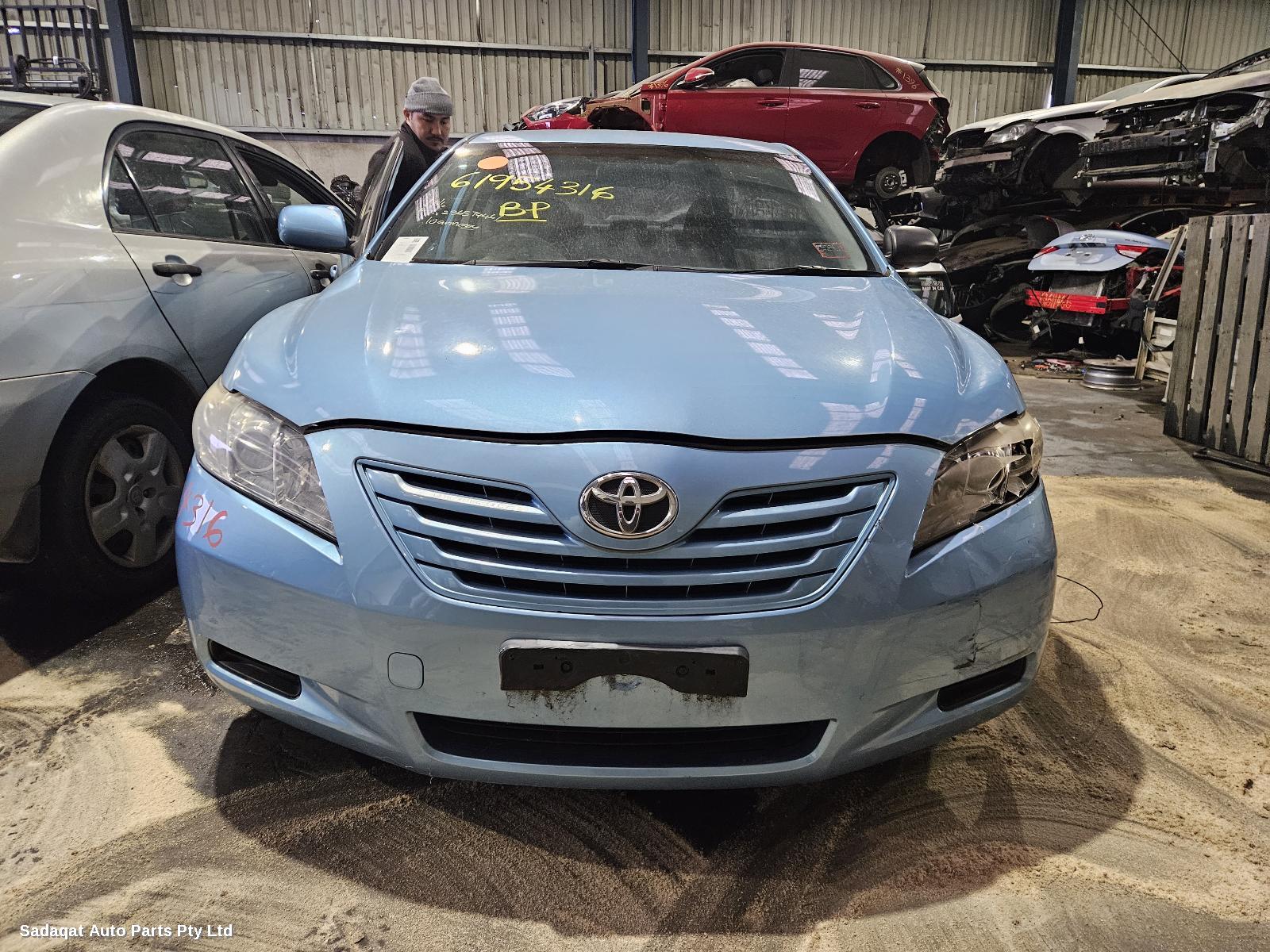 Toyota Camry Right Door Mirror