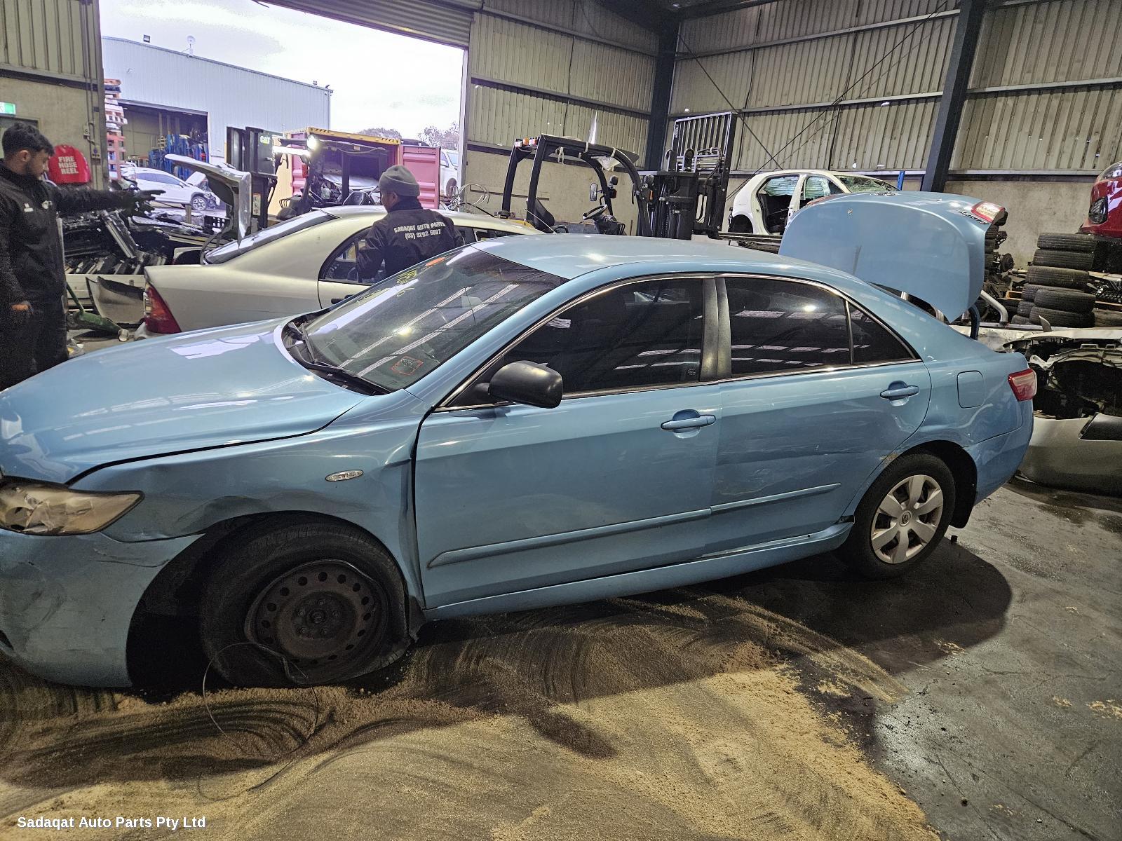 Toyota Camry Right Door Mirror