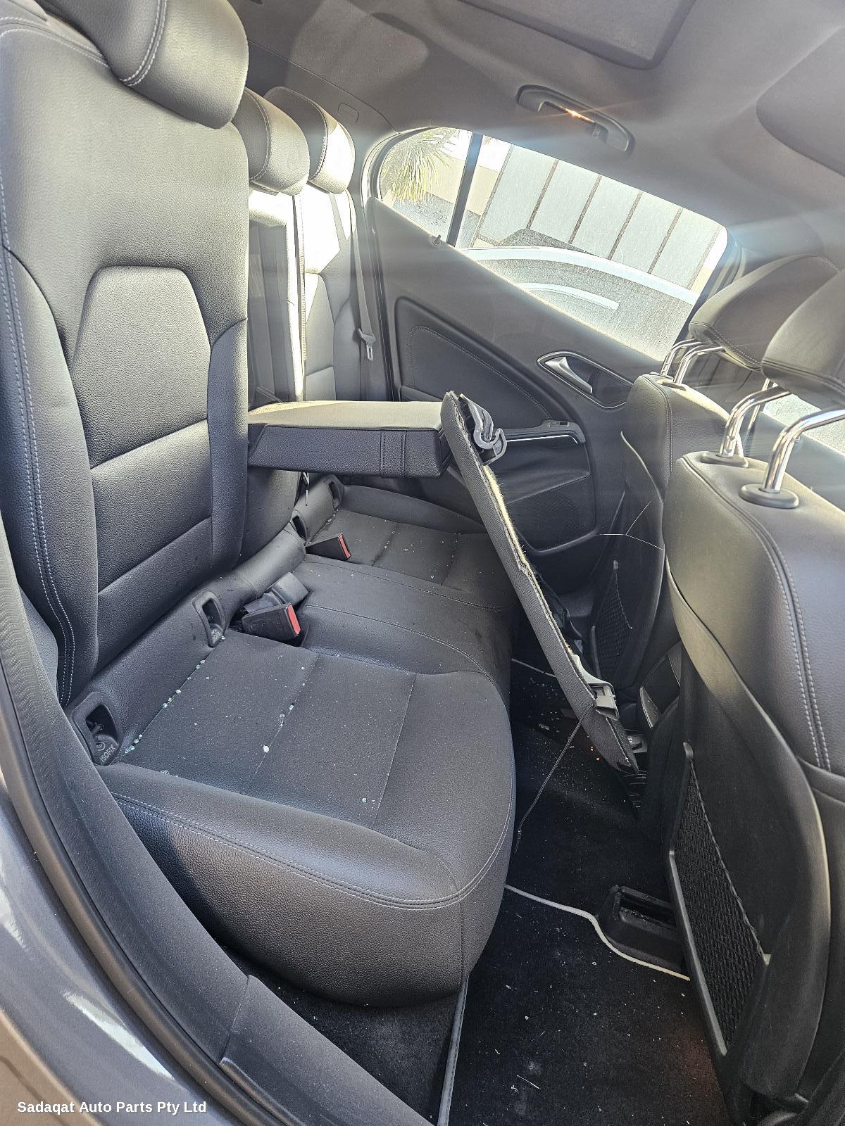 Mercedes Gla Class Seatbelt/stalk