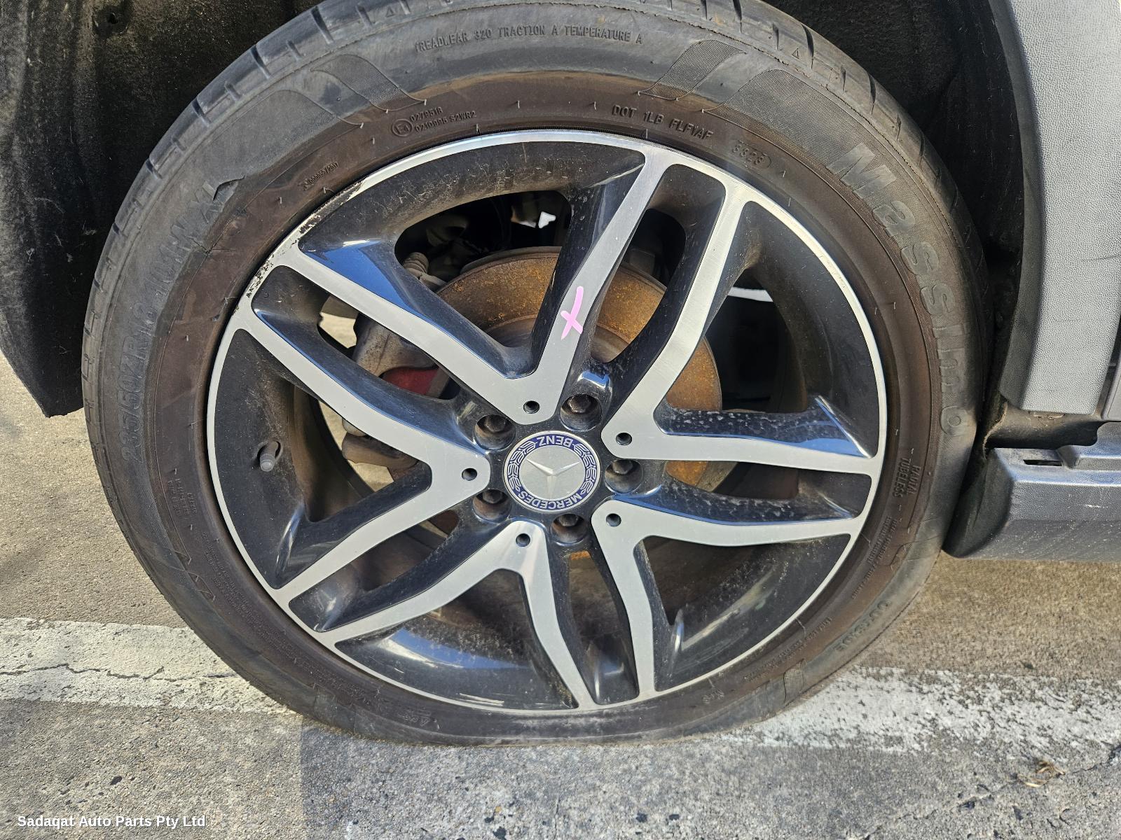 Mercedes Gla Class Seatbelt/stalk