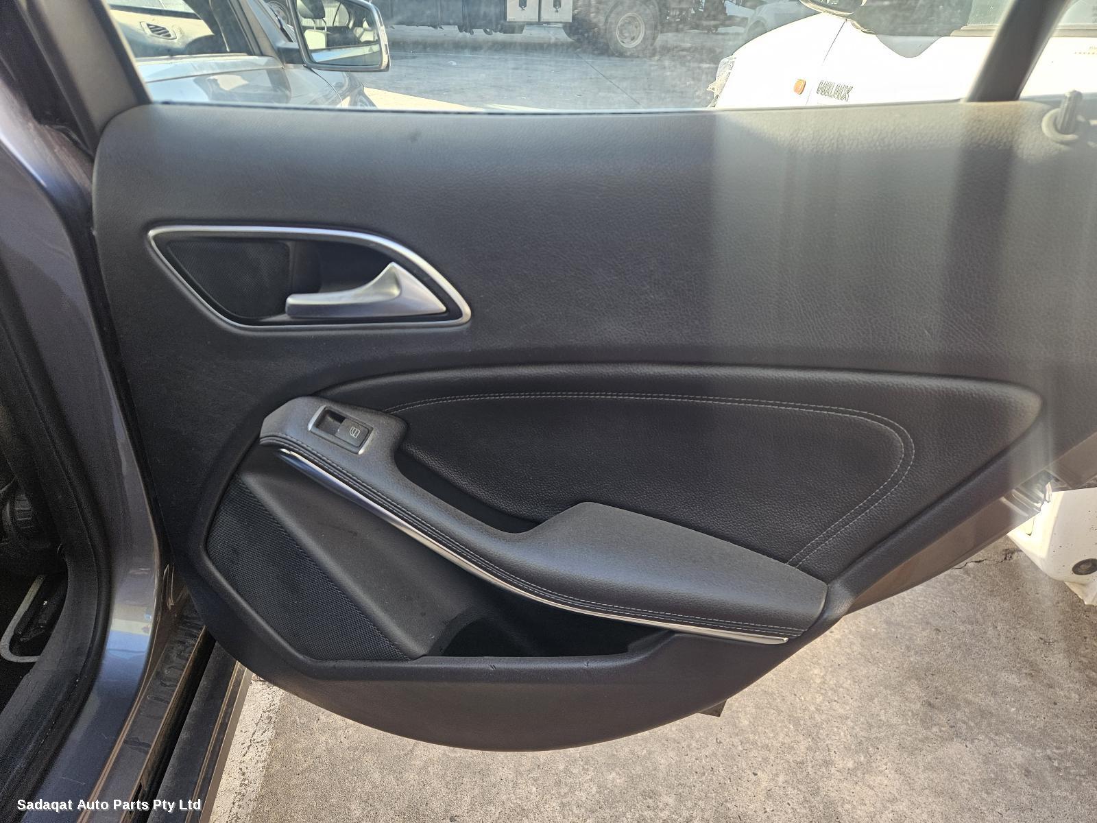 Mercedes Gla Class Seatbelt/stalk