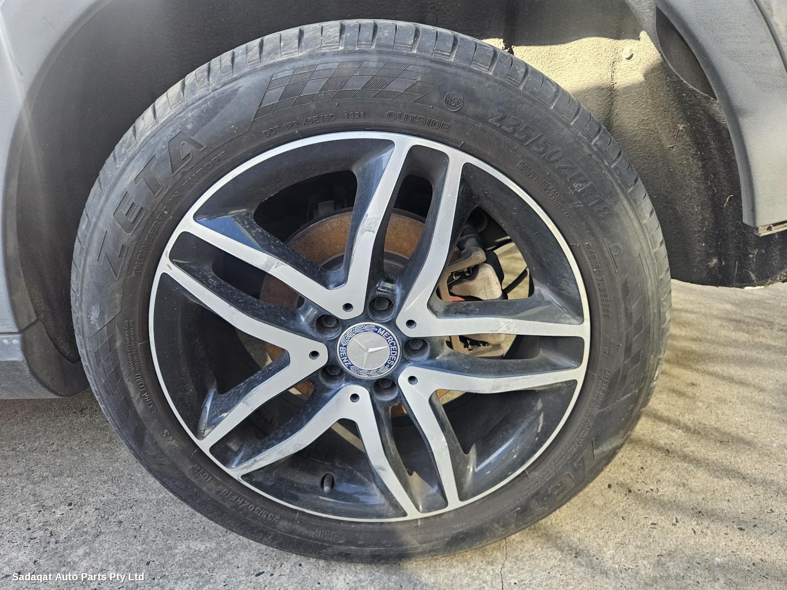 Mercedes Gla Class Seatbelt/stalk