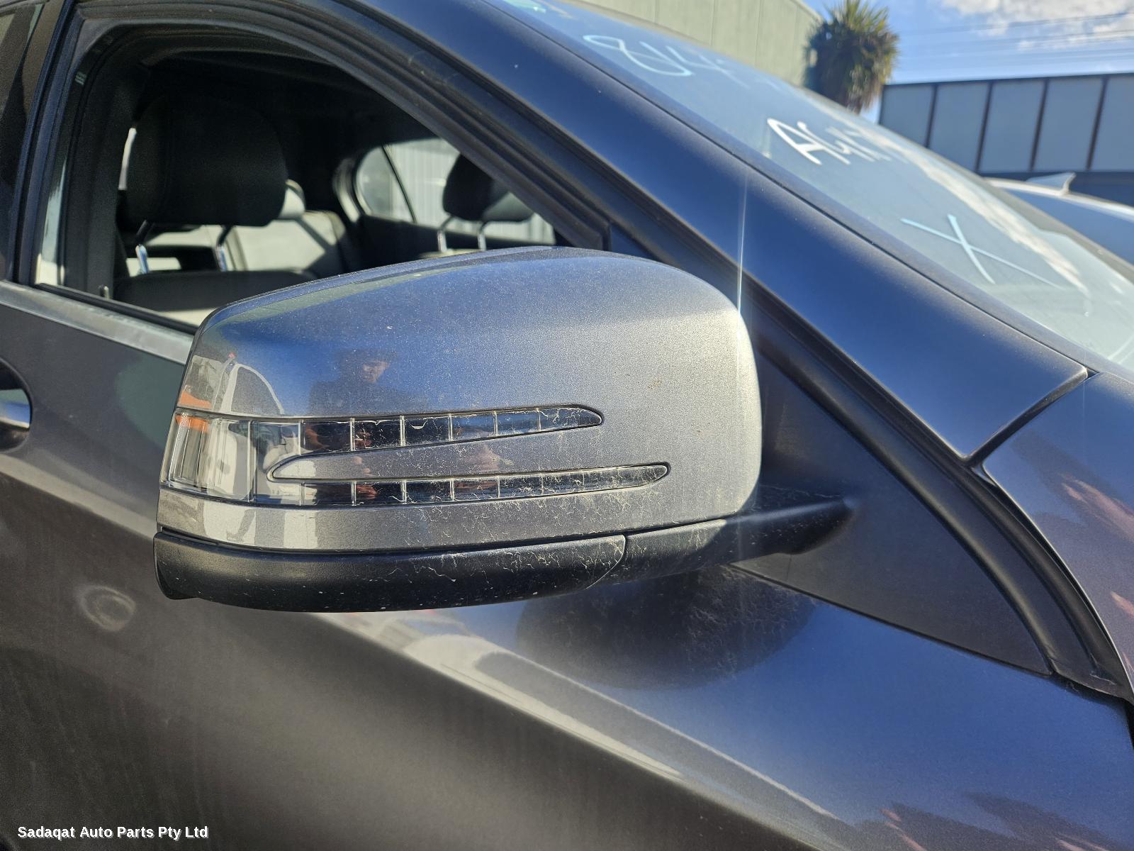 Mercedes Gla Class Seatbelt/stalk