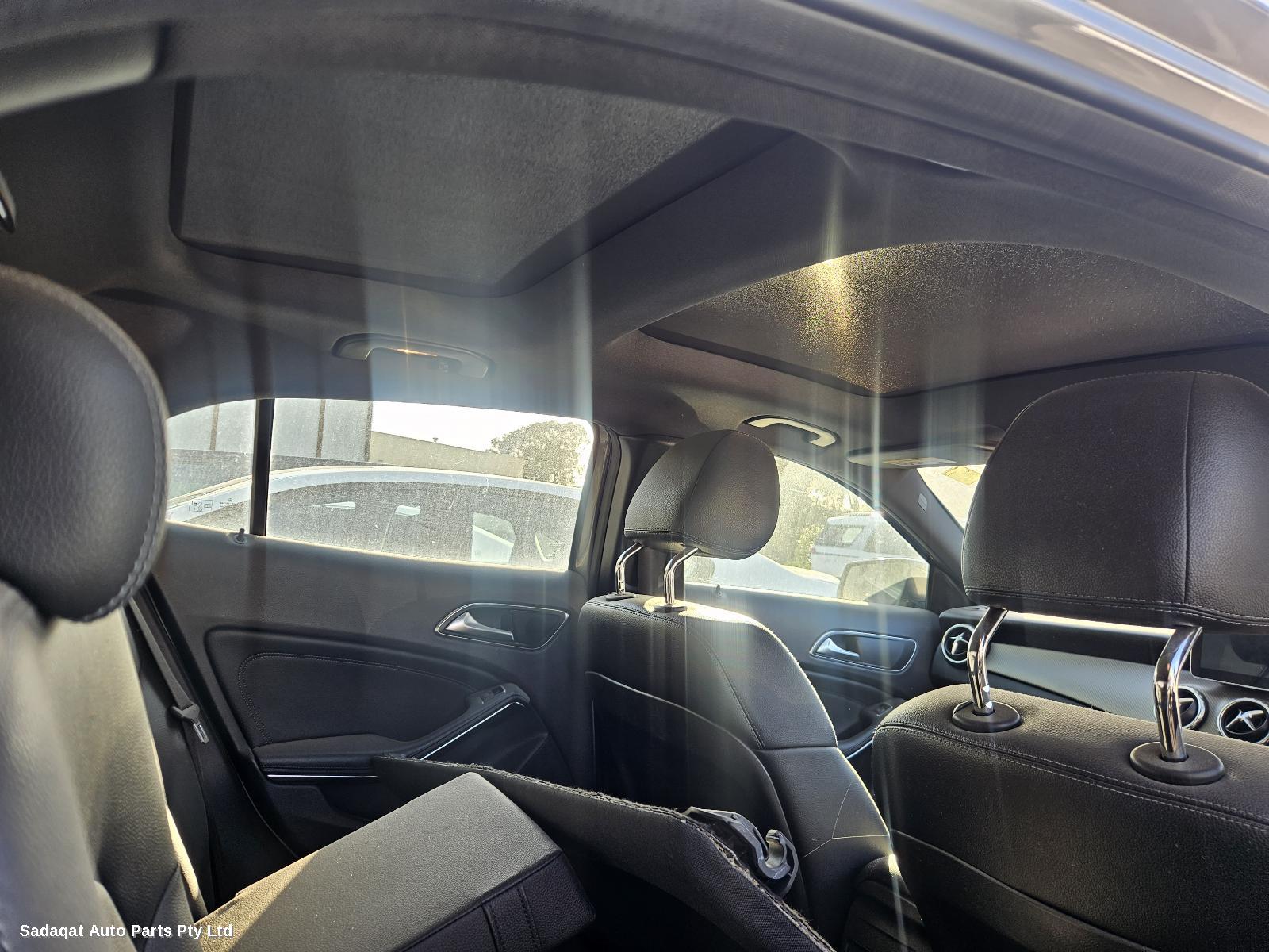 Mercedes Gla Class Seatbelt/stalk