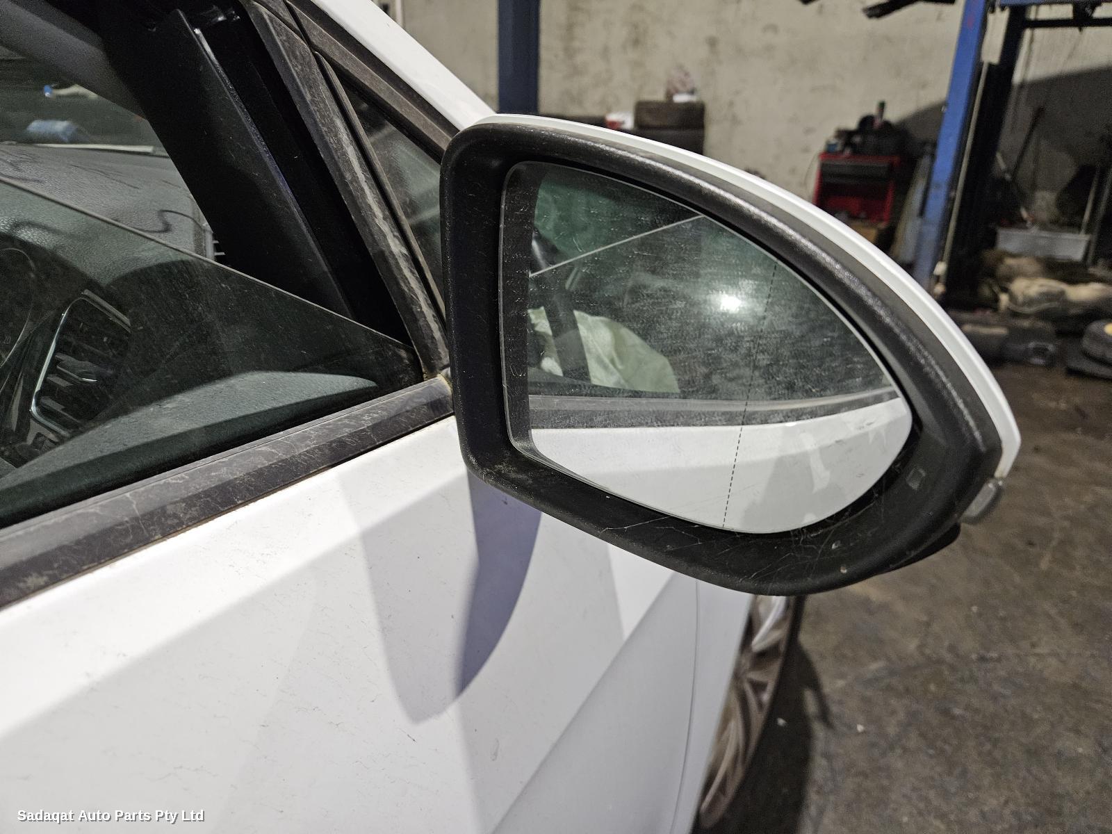 Volkswagen Golf Rear Garnish