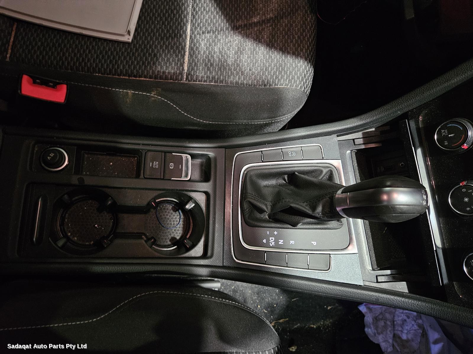 Volkswagen Golf Rear Garnish