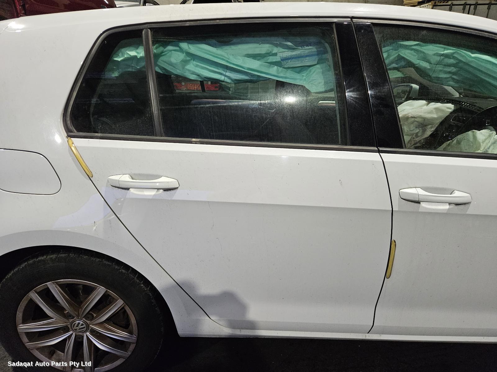 Volkswagen Golf Rear Garnish