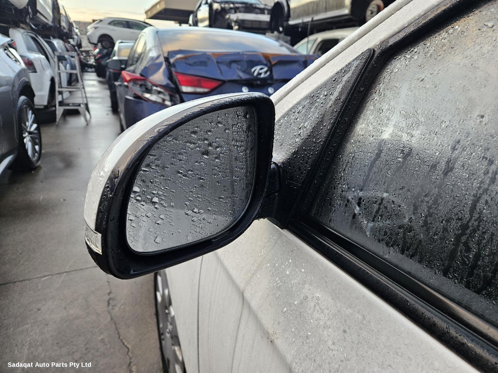 Hyundai I20 Sunvisor