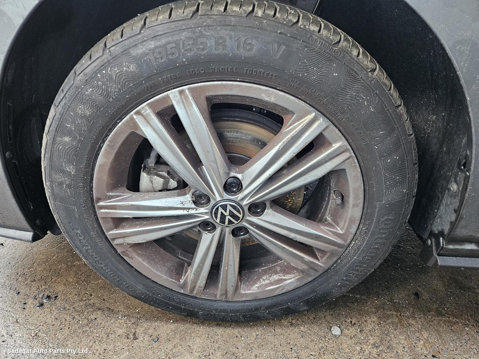 Volkswagen Polo Right Front Door