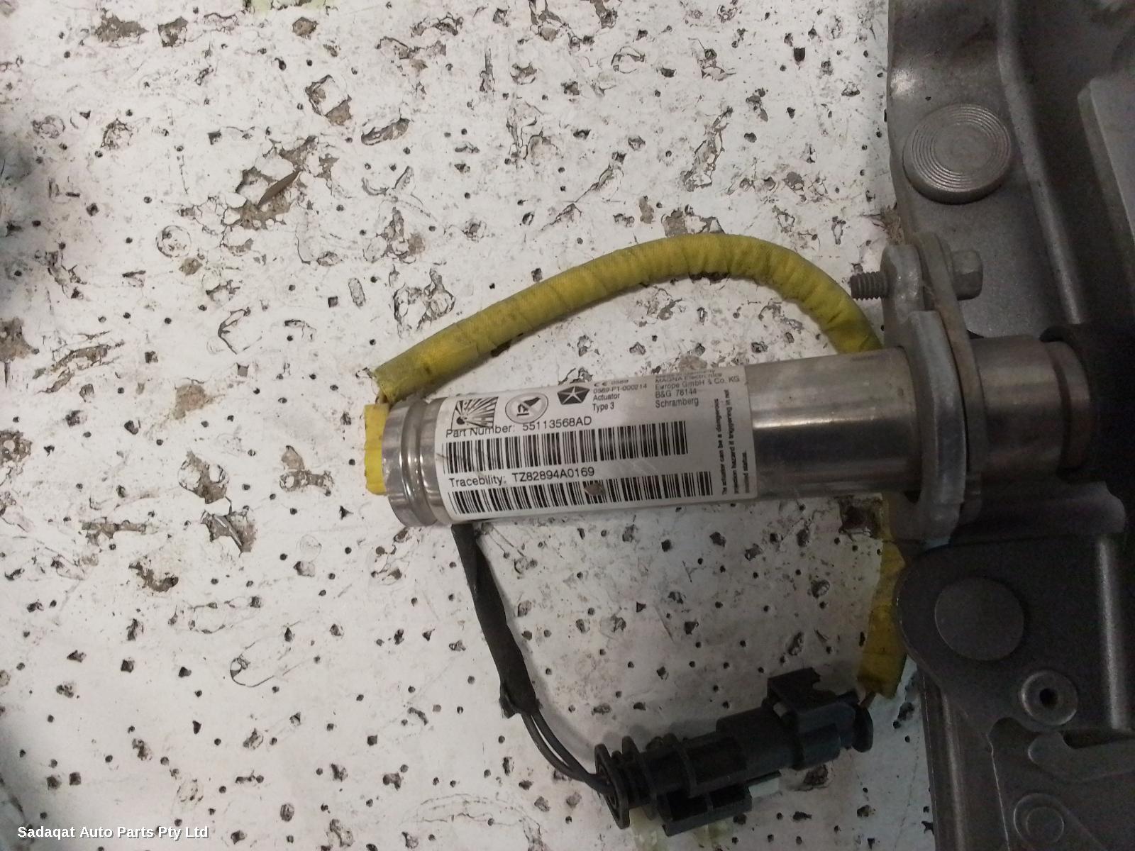 Chrysler 300c Bonnet Hinge/strut