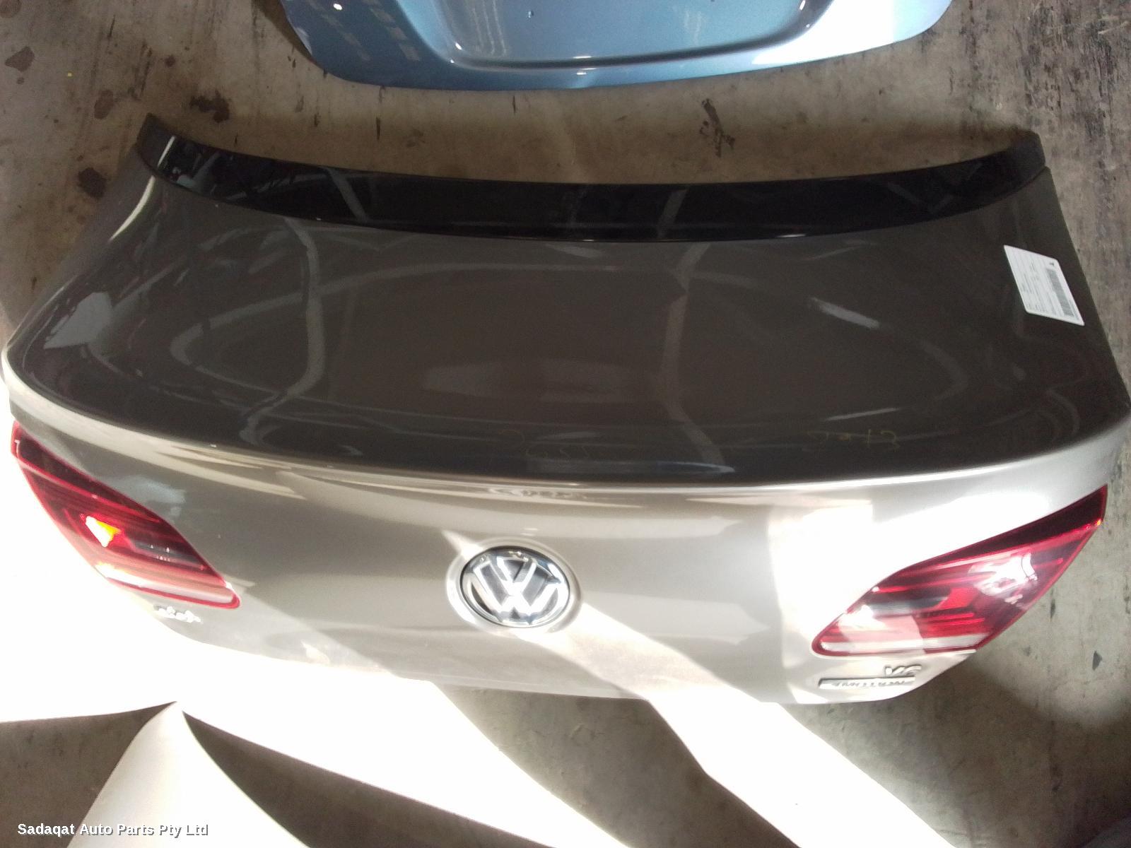 Volkswagen Passat Bootlid/tailgate