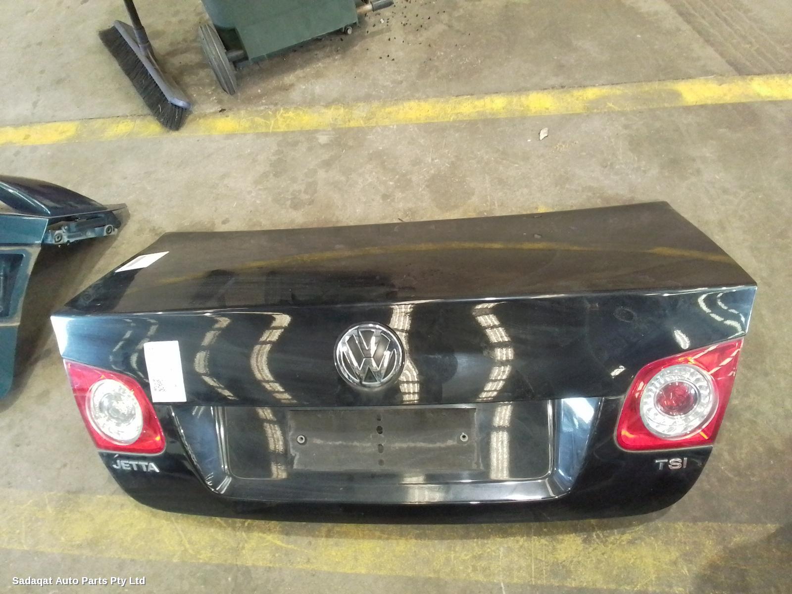Volkswagen Jetta Bootlid/tailgate